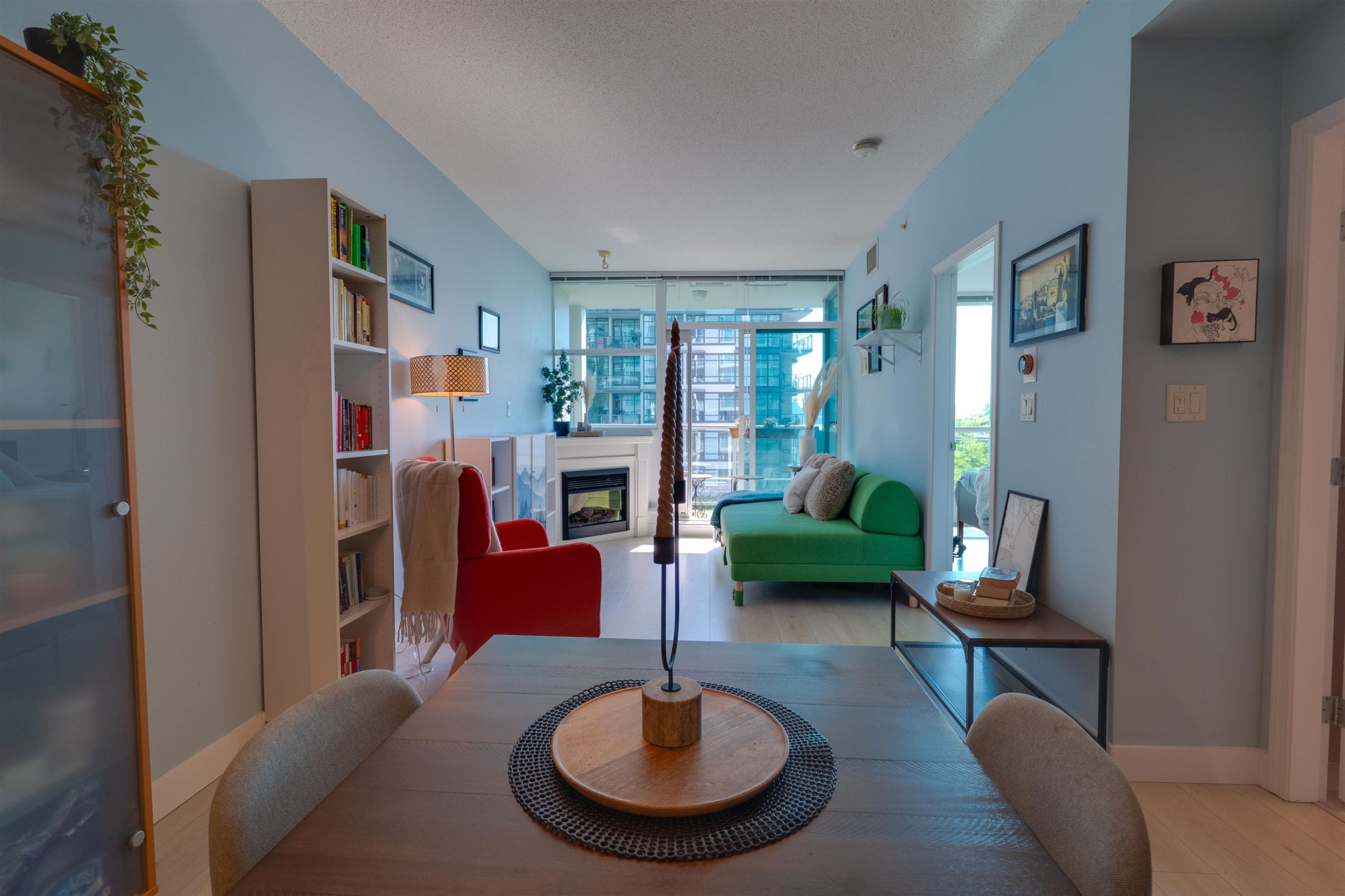 









168


East

Esplanade, 508,
North Vancouver,




BC
V7L 4X8

