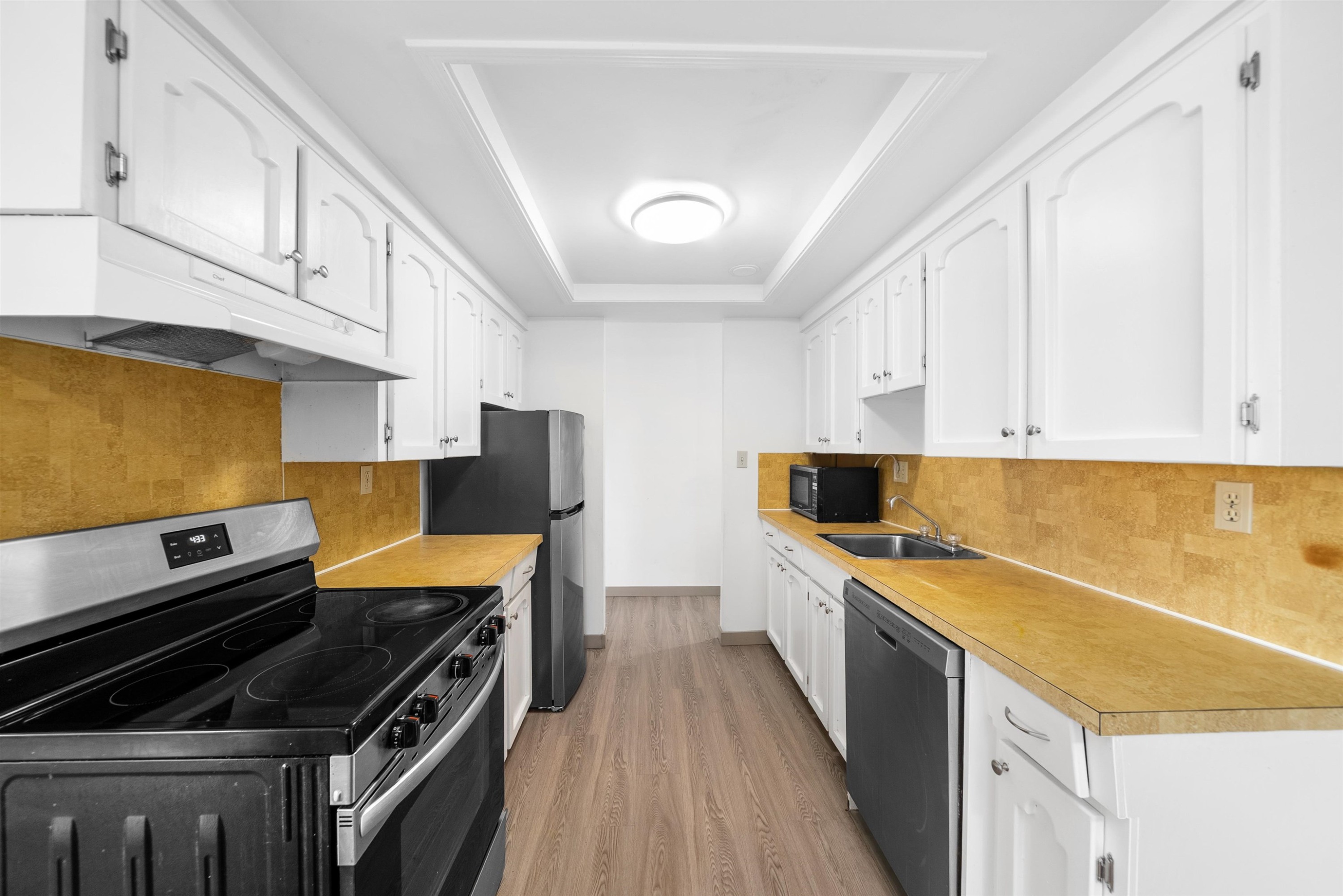 









11957


223

Street, 301,
Maple Ridge,




BC
V2X 5Y4

