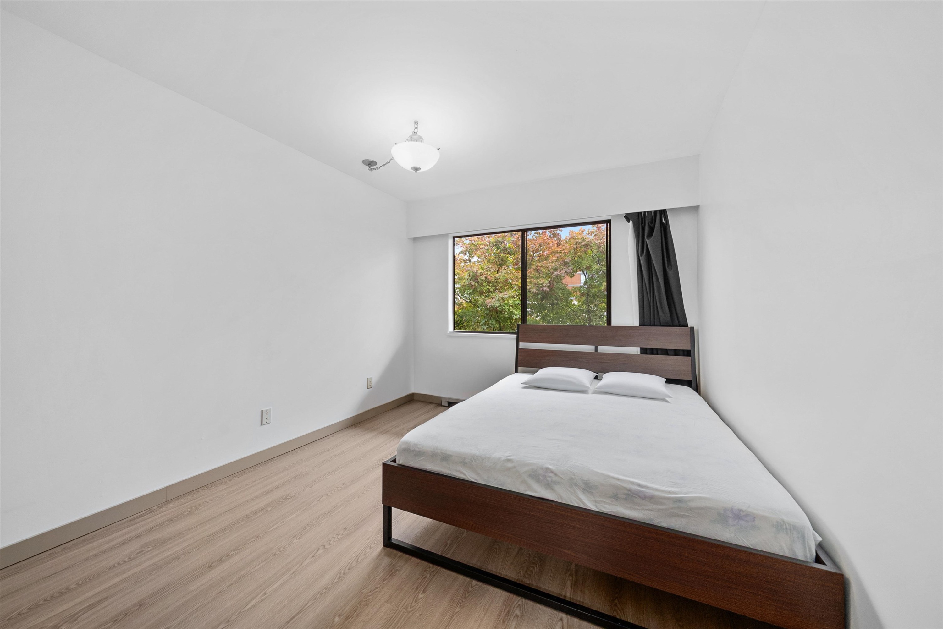 









11957


223

Street, 301,
Maple Ridge,




BC
V2X 5Y4

