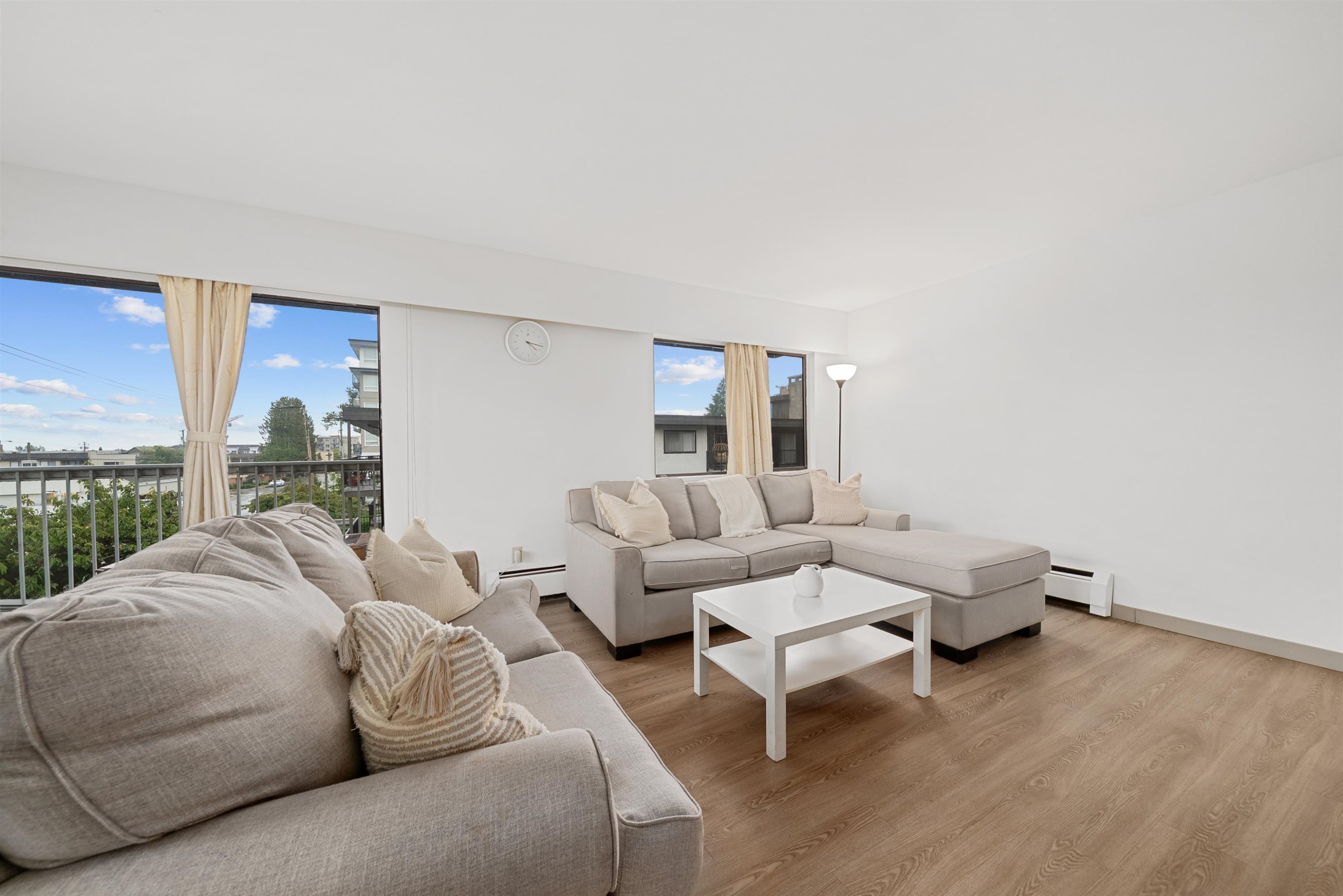 









11957


223

Street, 301,
Maple Ridge,




BC
V2X 5Y4

