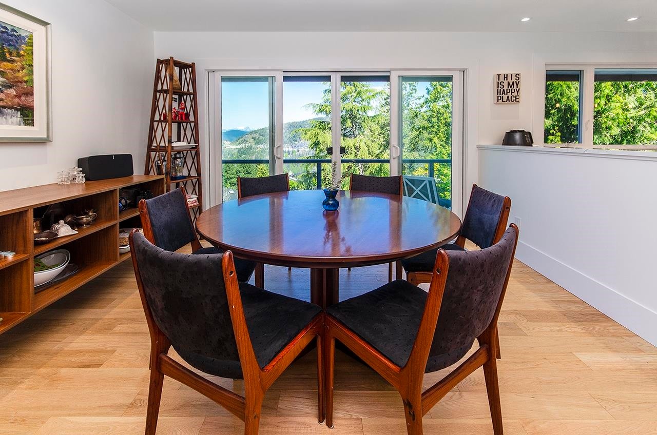 









5237


Timberfeild

Road,
West Vancouver,




BC
V7W 2Y5

