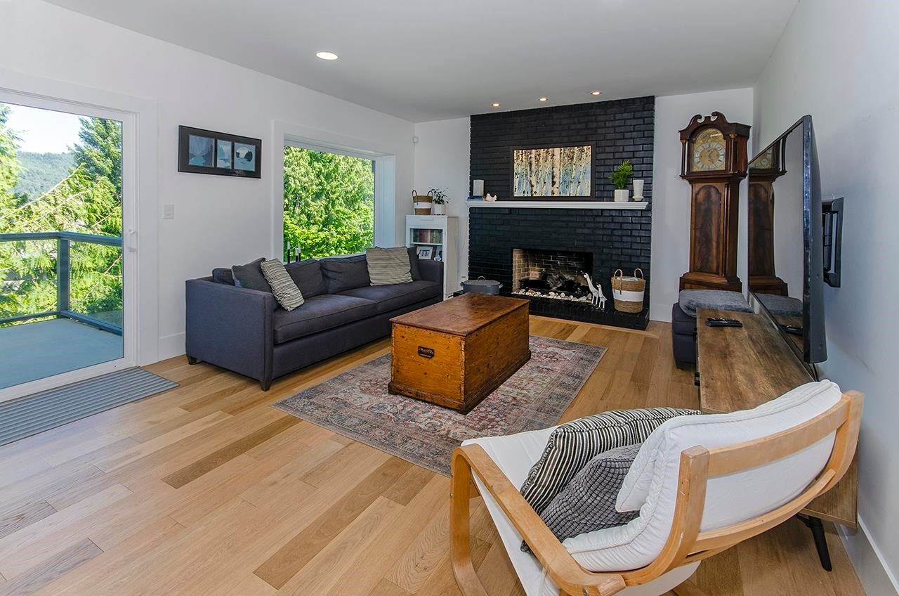 









5237


Timberfeild

Road,
West Vancouver,




BC
V7W 2Y5

