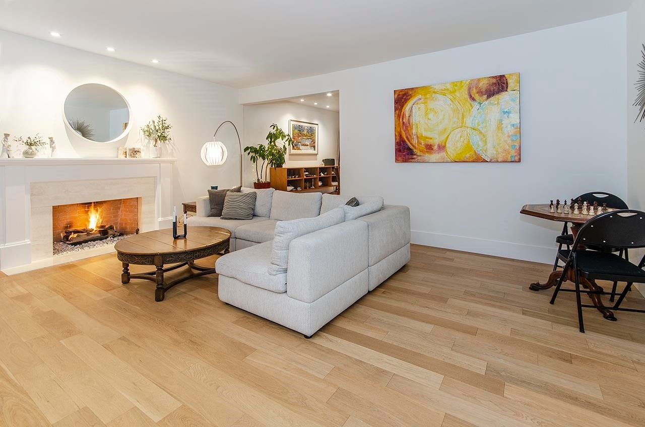 









5237


Timberfeild

Road,
West Vancouver,




BC
V7W 2Y5

