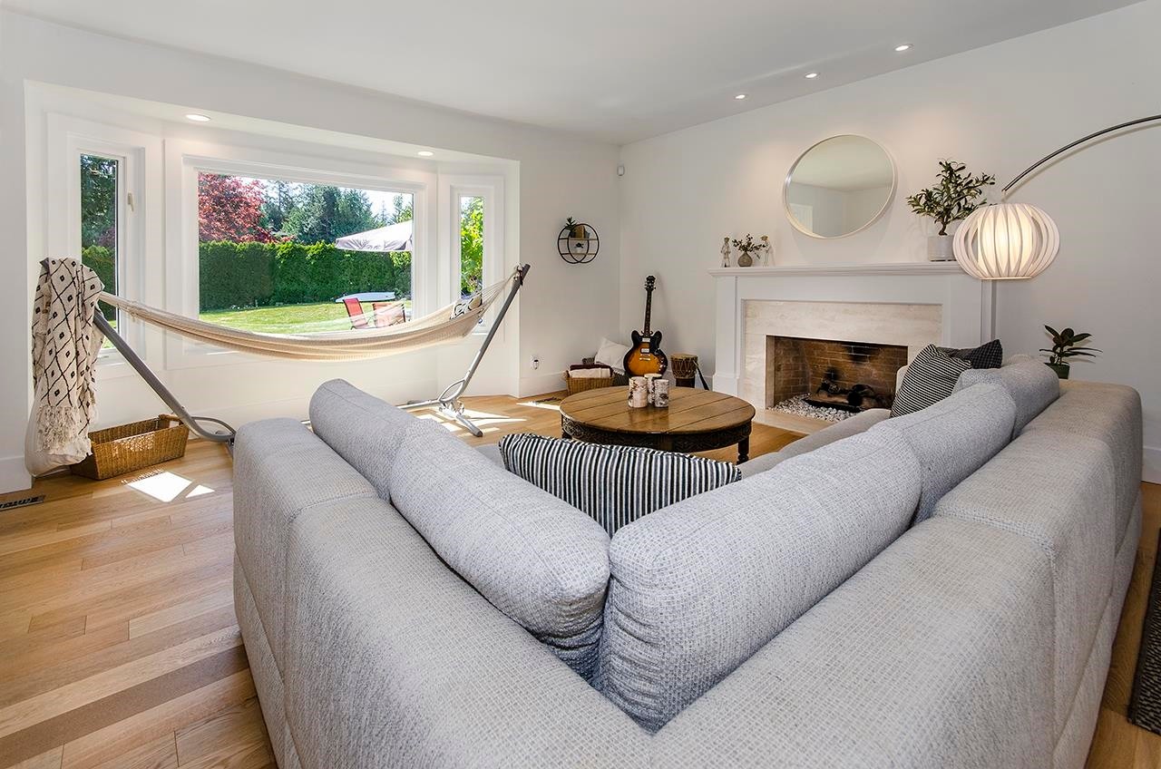 









5237


Timberfeild

Road,
West Vancouver,




BC
V7W 2Y5

