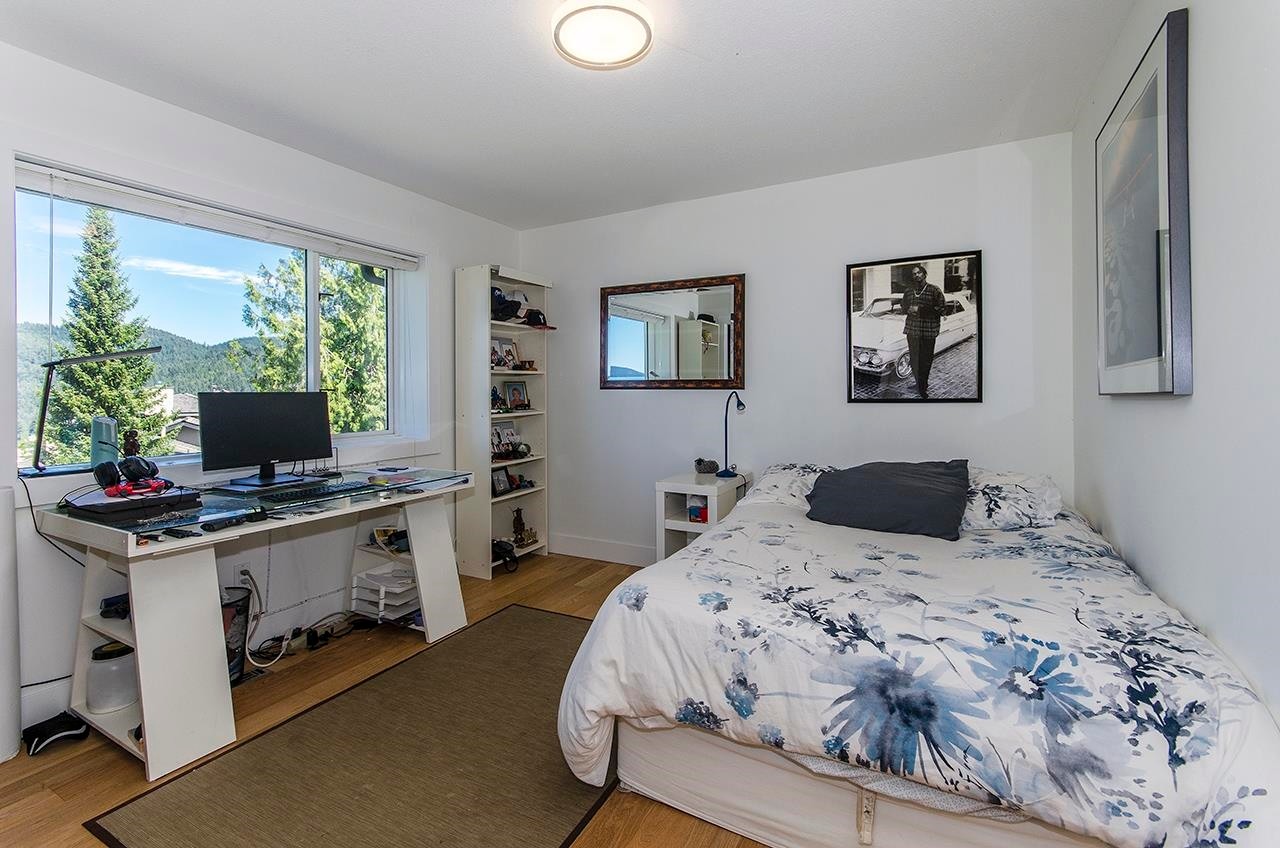 









5237


Timberfeild

Road,
West Vancouver,




BC
V7W 2Y5

