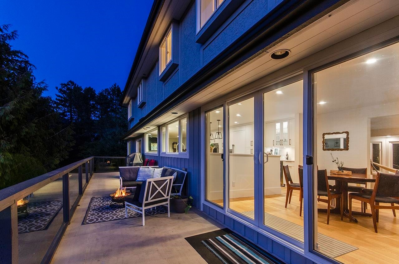 









5237


Timberfeild

Road,
West Vancouver,




BC
V7W 2Y5

