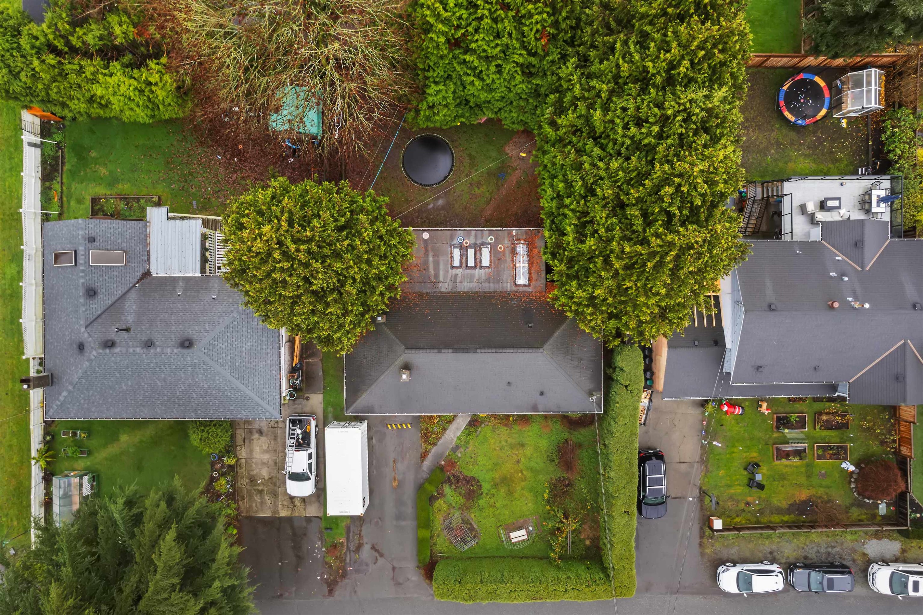 









4921


44a

Avenue,
Delta,




BC
V4K 1E6

