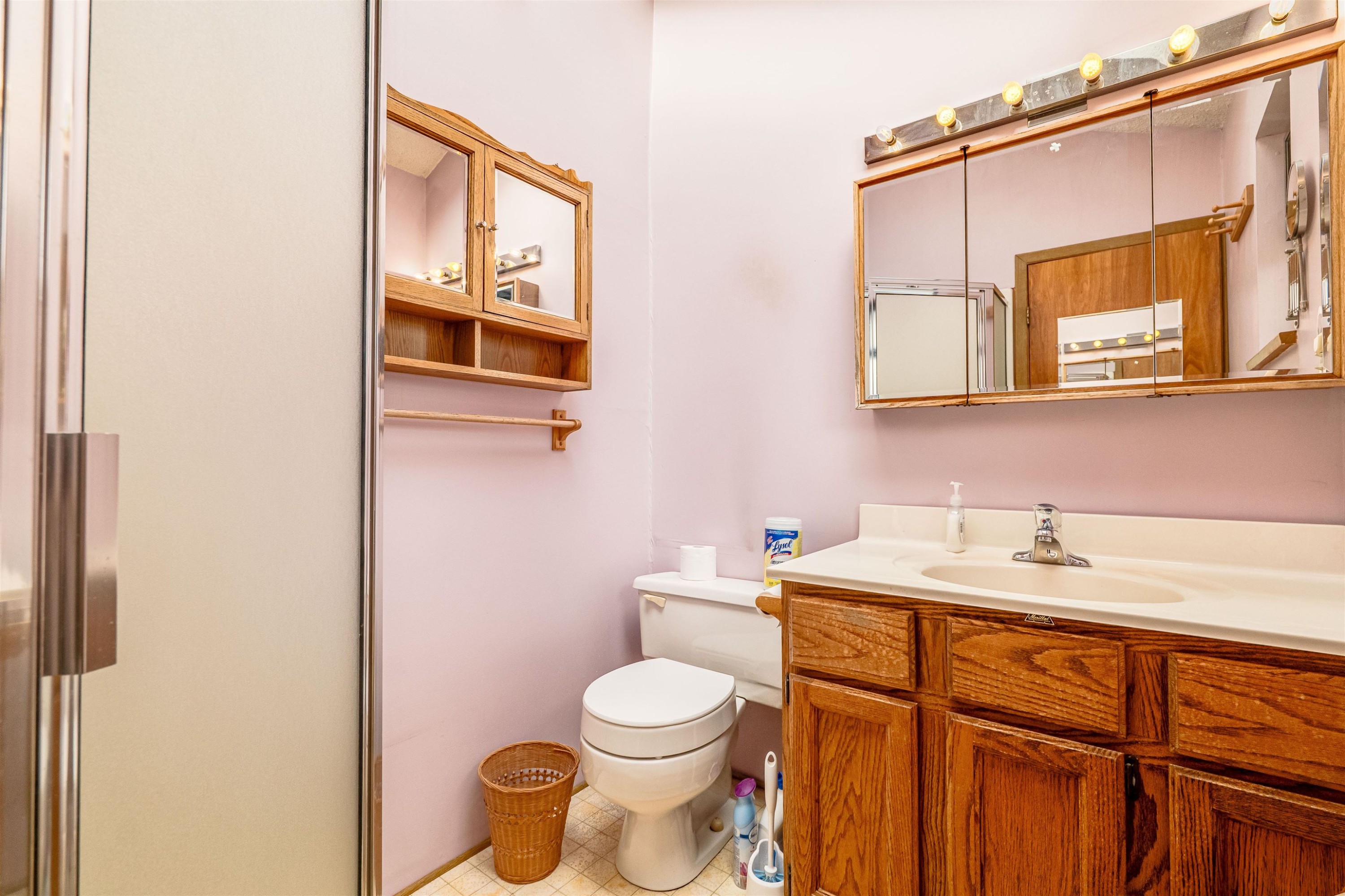 









4638


Royal Oak

Avenue,
Burnaby,




BC
V5G 3M5

