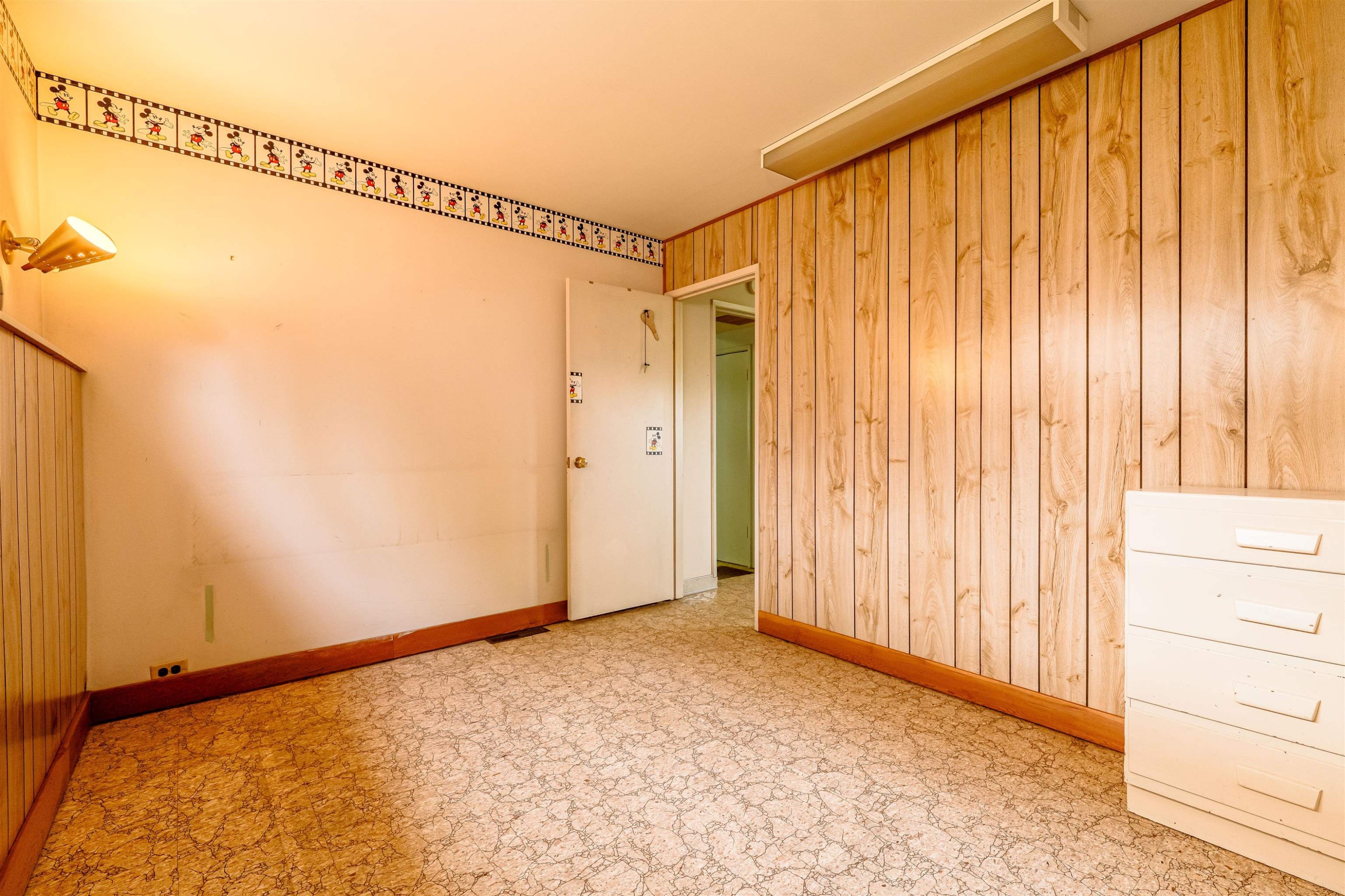 









4638


Royal Oak

Avenue,
Burnaby,




BC
V5G 3M5

