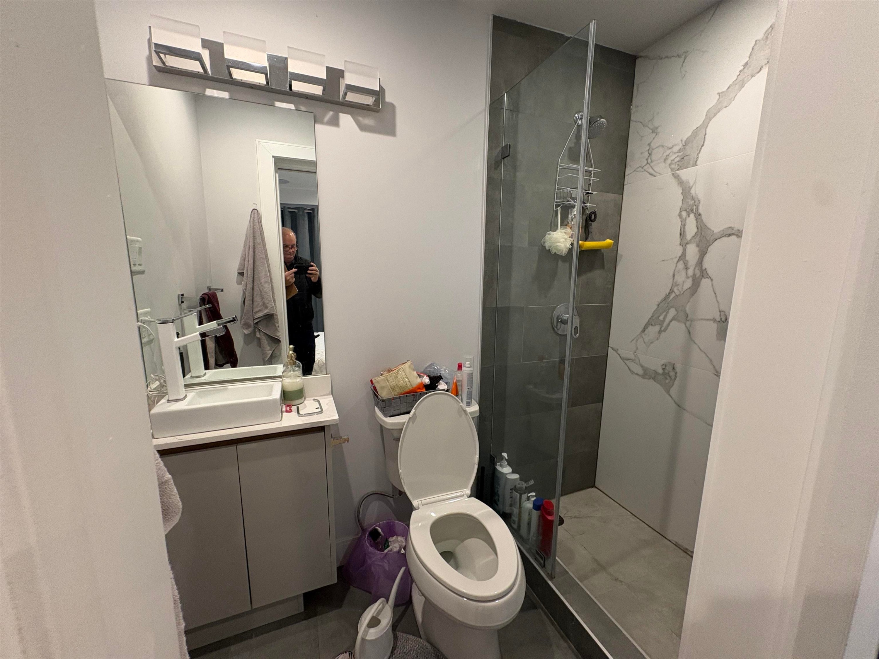 









3429


Dundas

Street,
Vancouver,




BC
V5K 1R9

