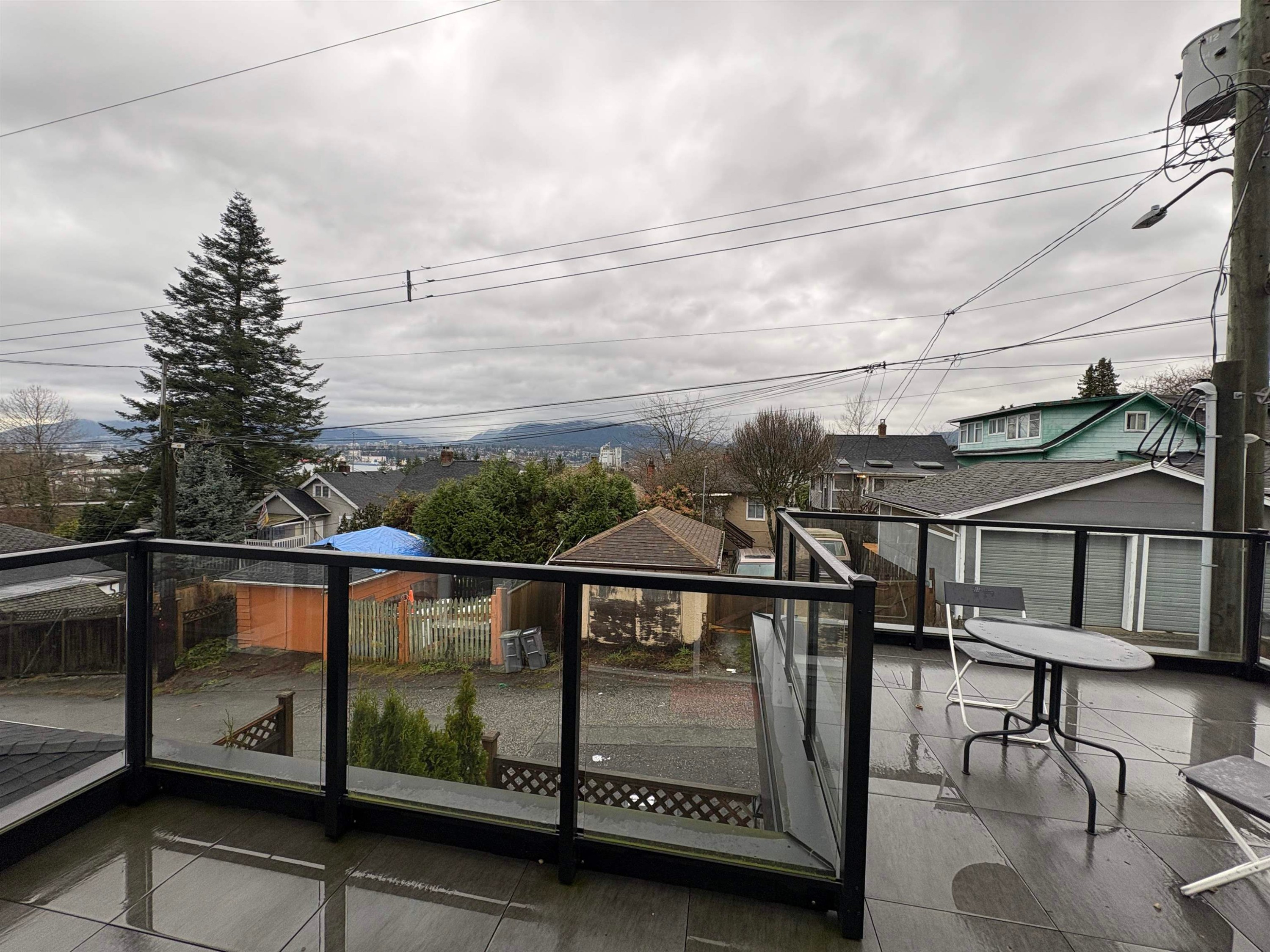 









3429


Dundas

Street,
Vancouver,




BC
V5K 1R9

