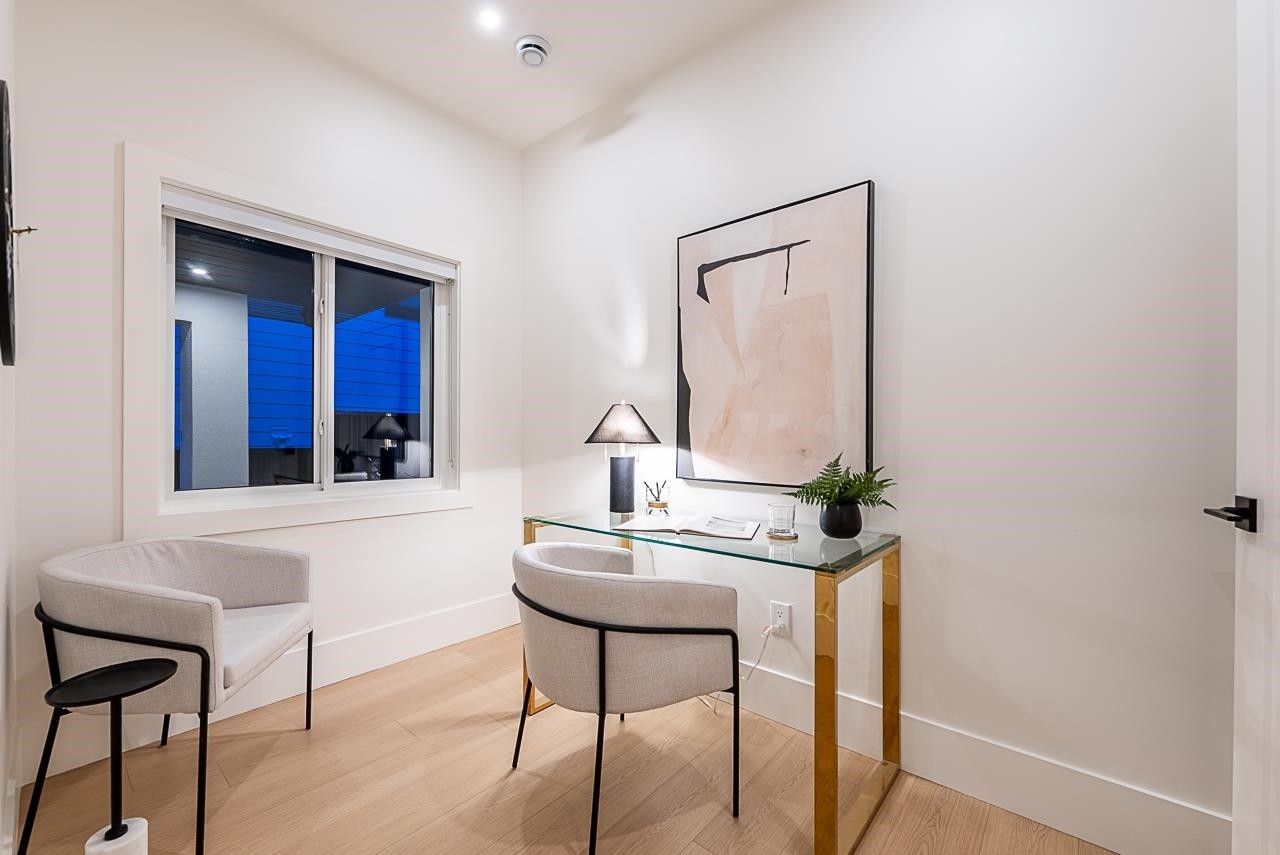 









646


Girard

Avenue, 101,
Coquitlam,




BC
V3K 1S8

