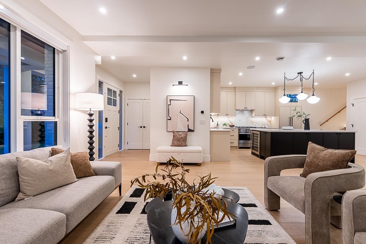 









646


Girard

Avenue, 101,
Coquitlam,




BC
V3K 1S8

