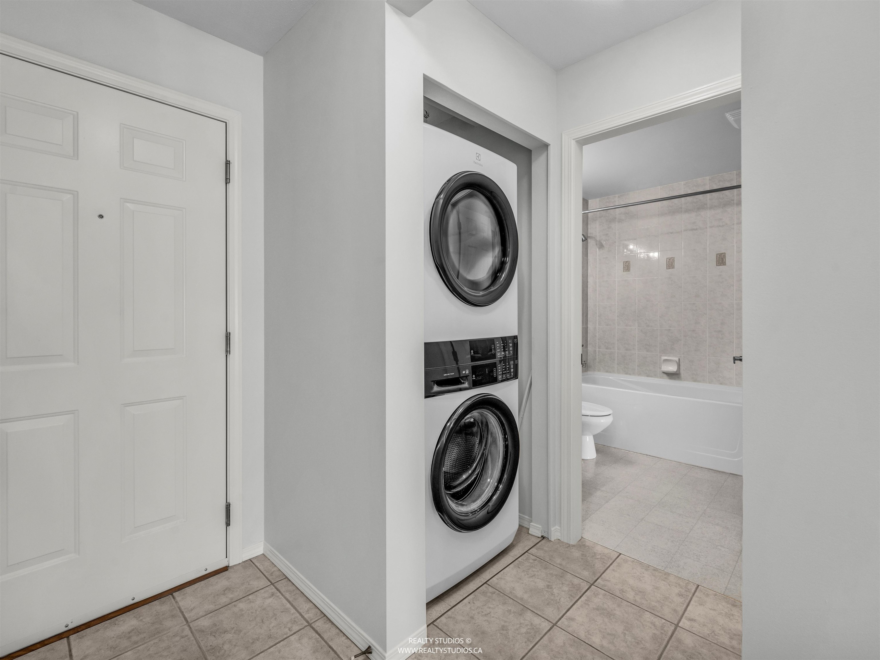 









2393


Welcher

Avenue, 201,
Port Coquitlam,




BC
V3C 1X6

