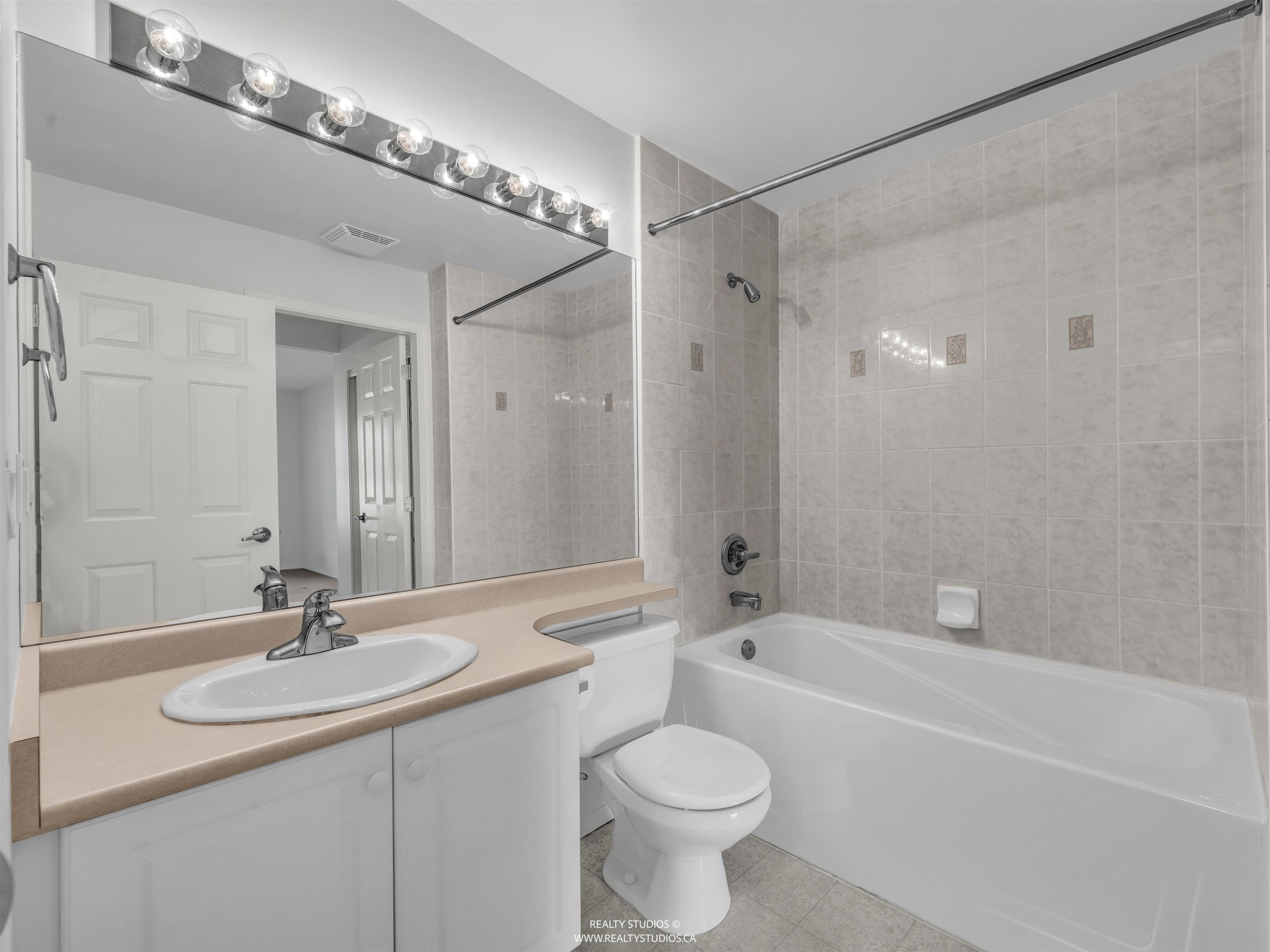 









2393


Welcher

Avenue, 201,
Port Coquitlam,




BC
V3C 1X6

