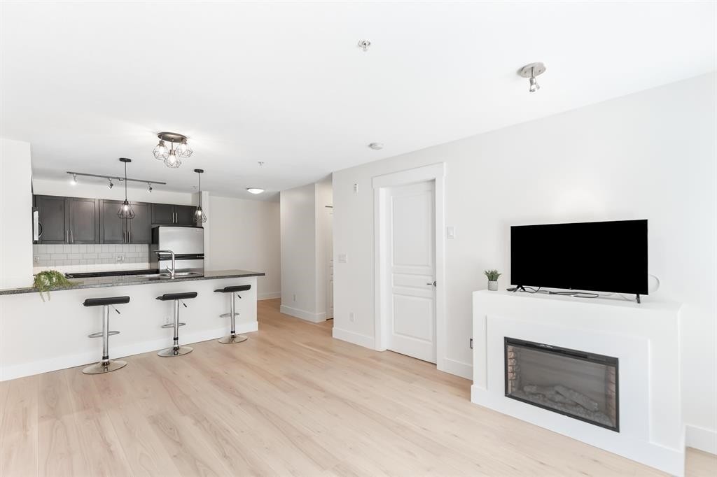 









12283


224

Street, 210,
Maple Ridge,




BC
V2X 8Z3

