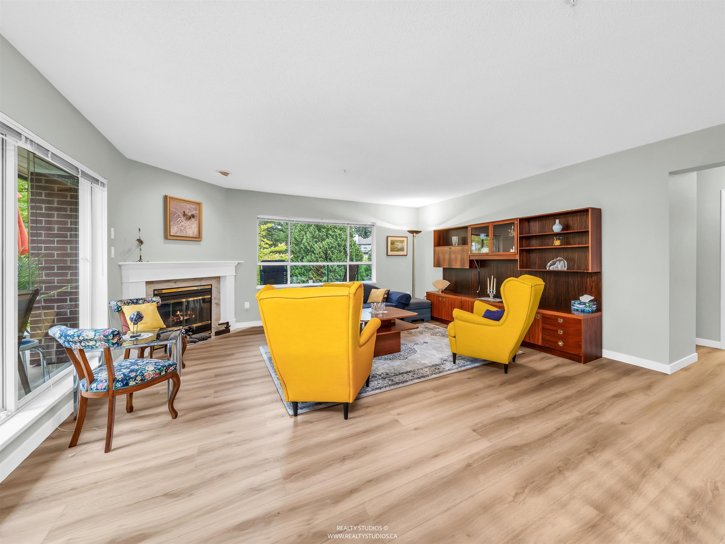 









3670


Banff

Court, 302,
North Vancouver,




BC
V7H 2Y7

