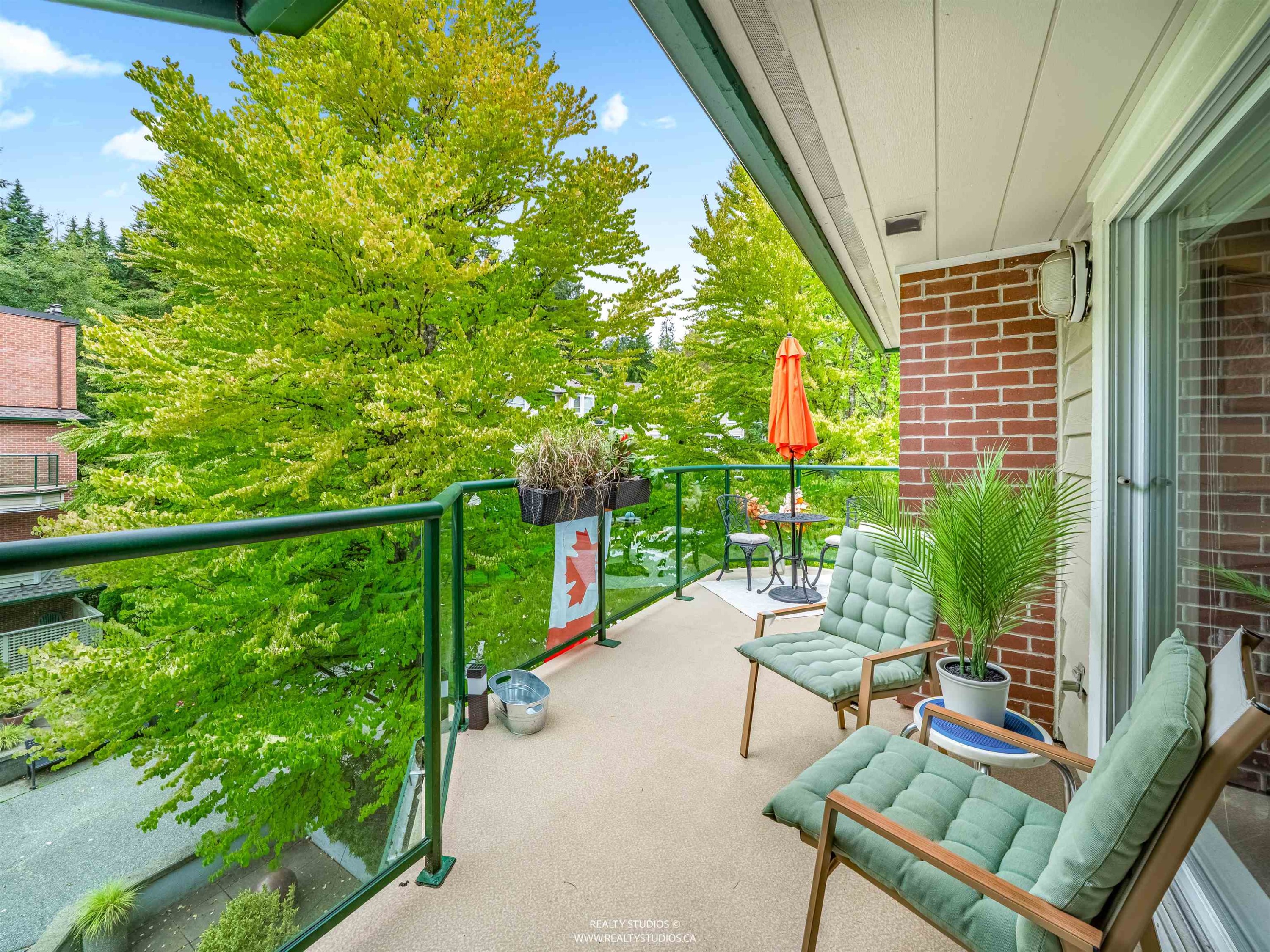 









3670


Banff

Court, 302,
North Vancouver,




BC
V7H 2Y7

