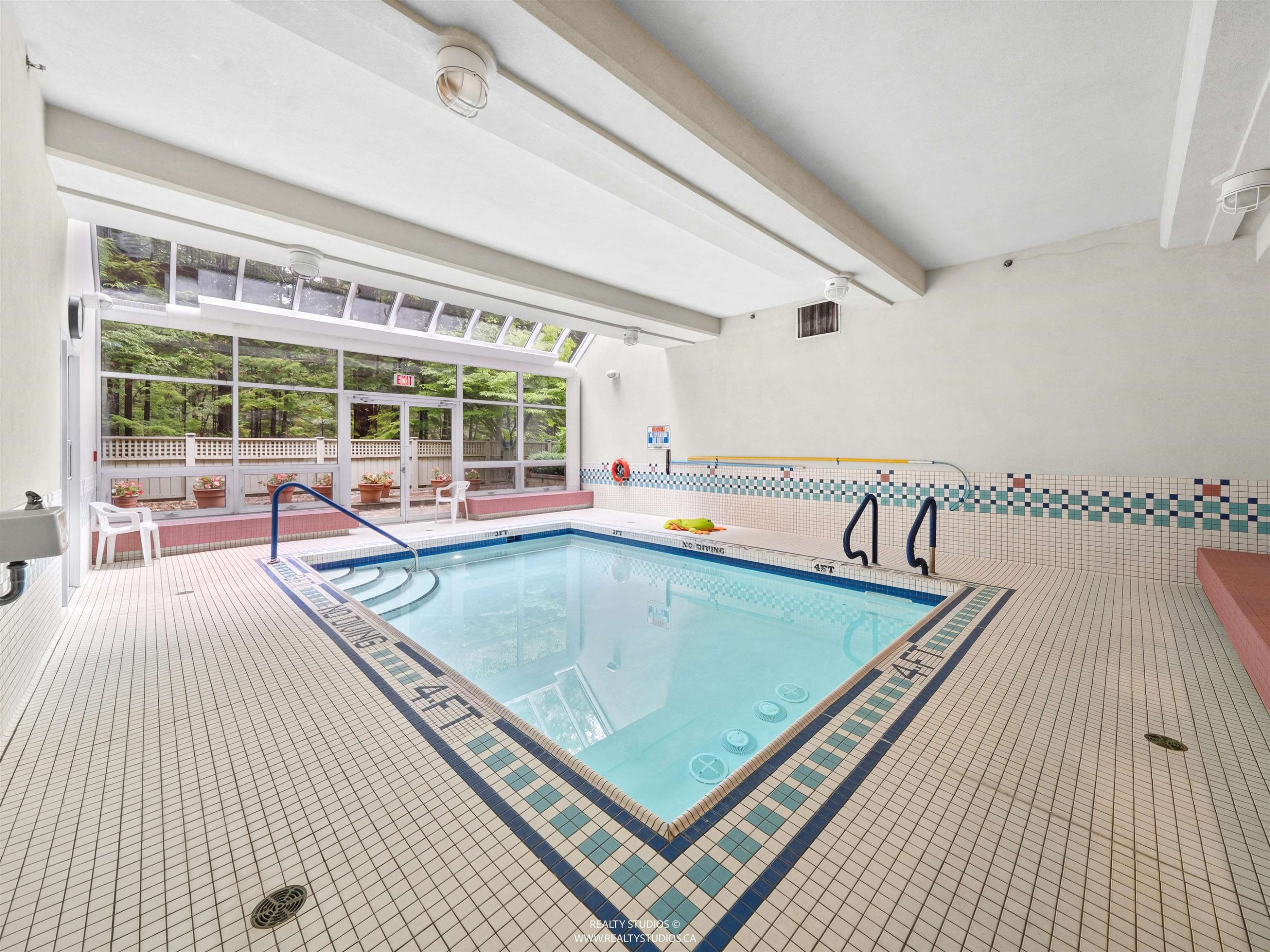 









3670


Banff

Court, 302,
North Vancouver,




BC
V7H 2Y7

