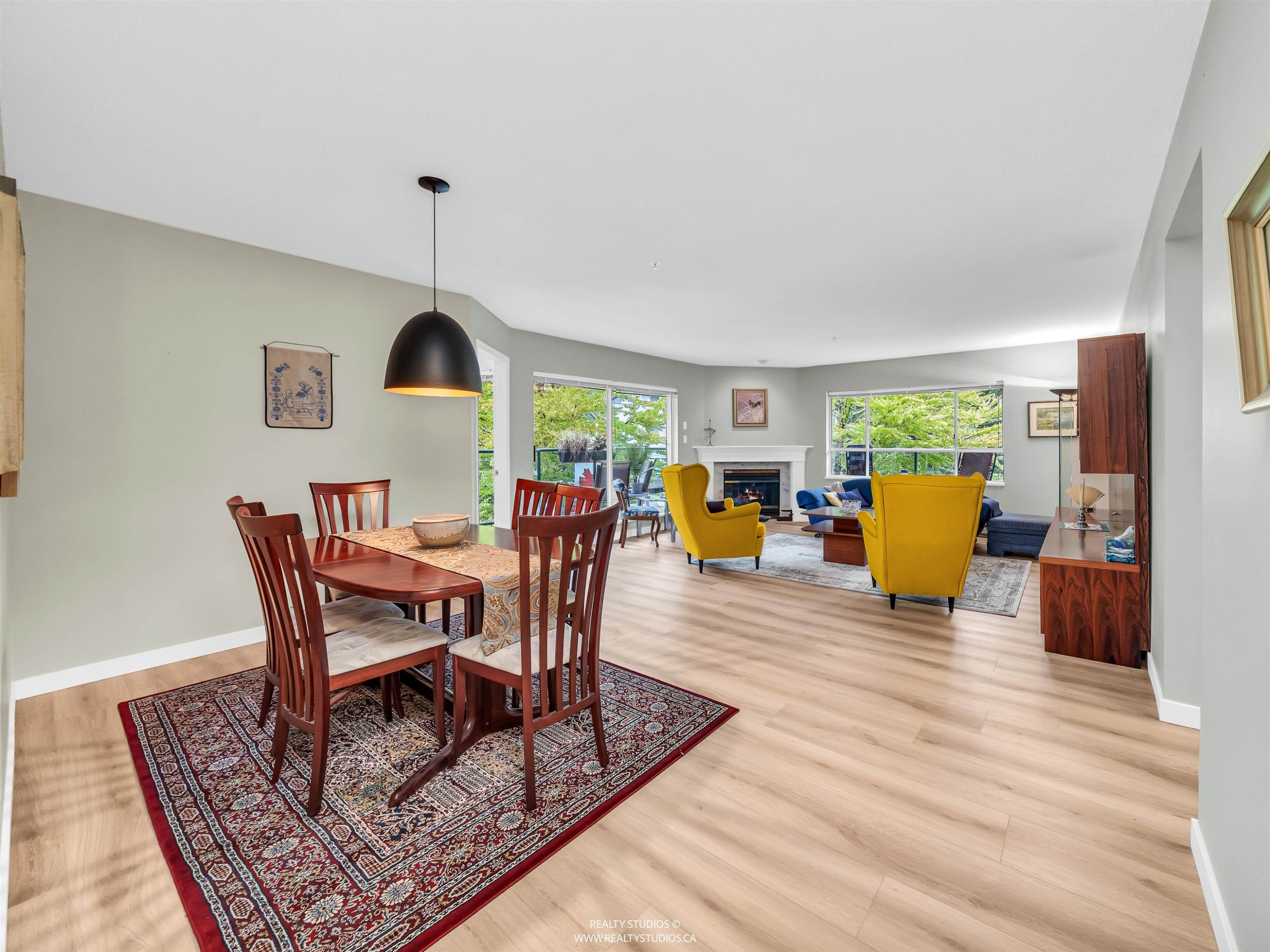 









3670


Banff

Court, 302,
North Vancouver,




BC
V7H 2Y7

