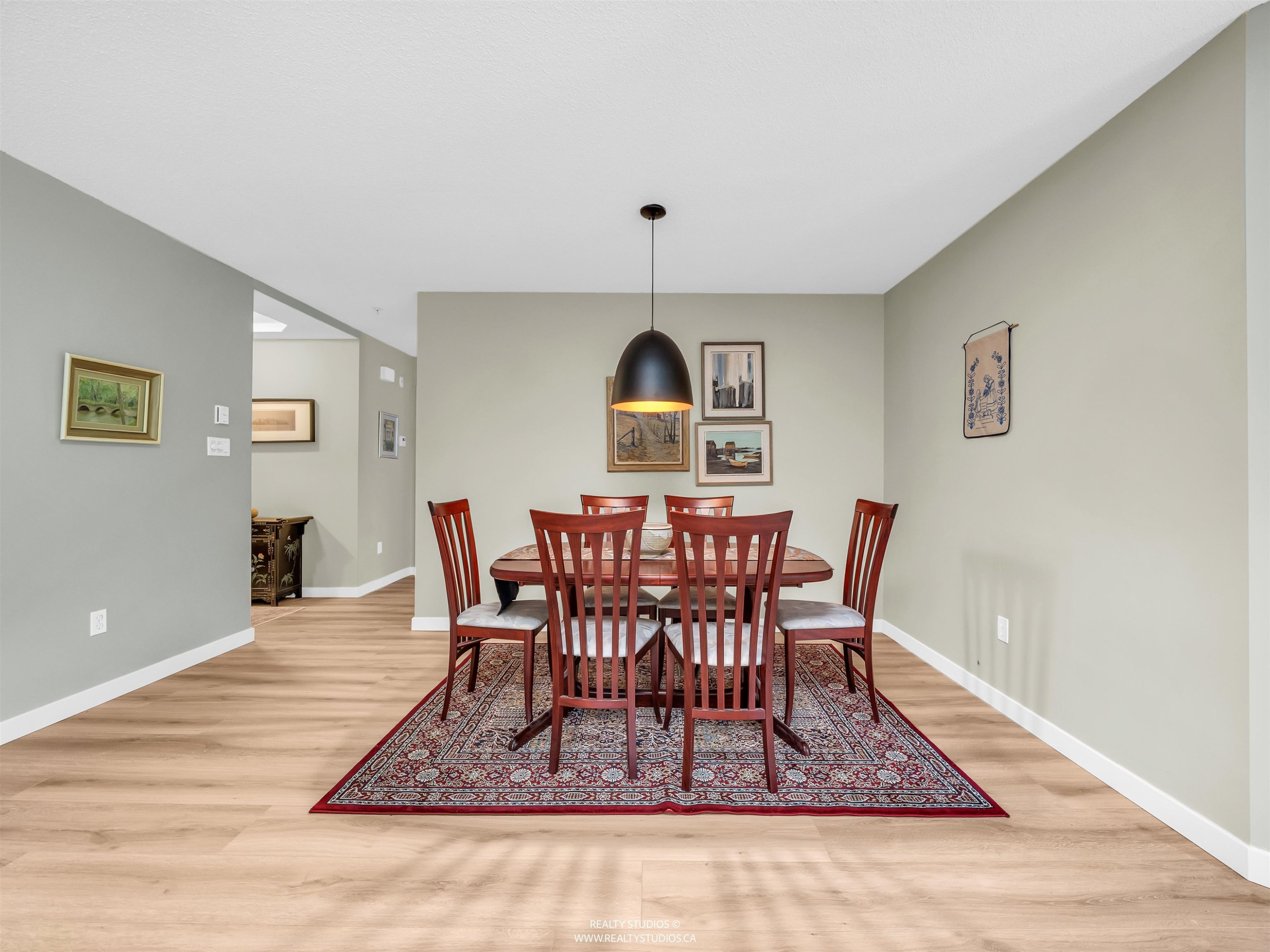 









3670


Banff

Court, 302,
North Vancouver,




BC
V7H 2Y7

