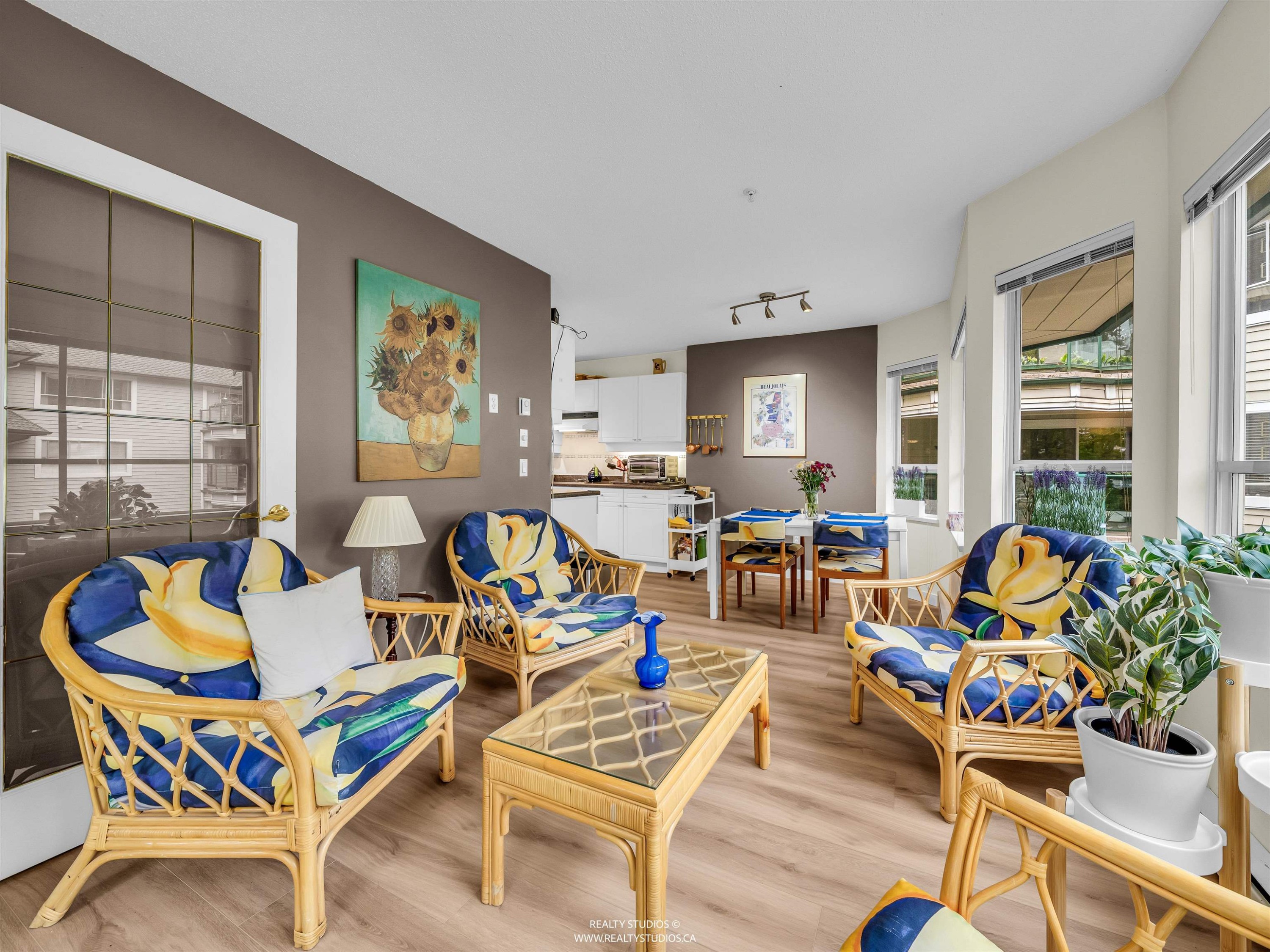 









3670


Banff

Court, 302,
North Vancouver,




BC
V7H 2Y7

