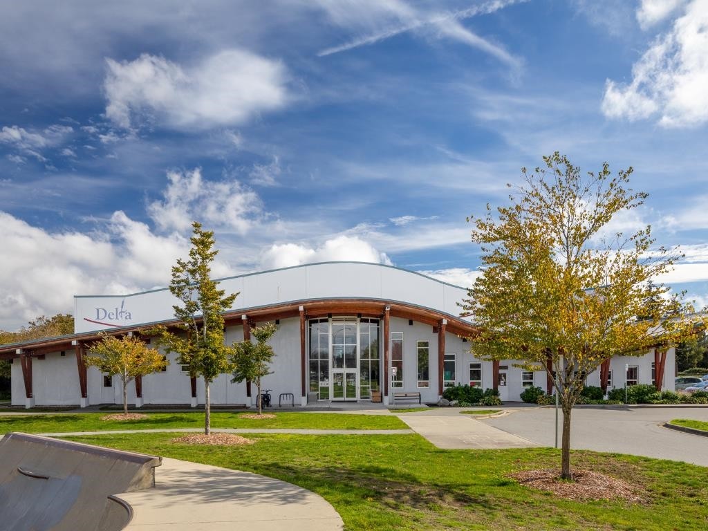 









4732


60b

Street, 48,
Delta,




BC
V4K 3L1

