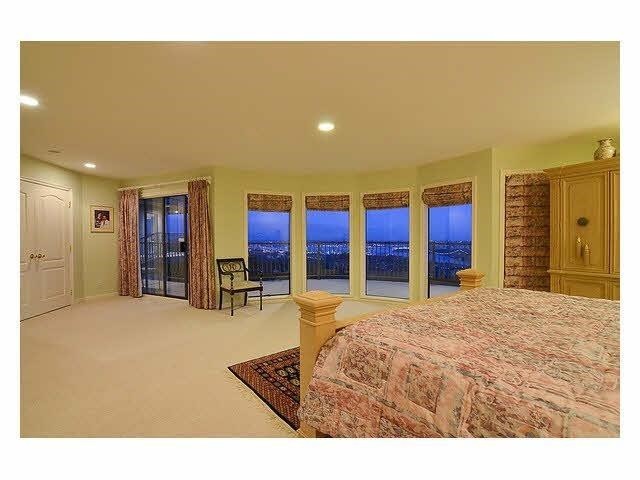 









1359


Whitby

Road,
West Vancouver,




BC
V7S 2N4

