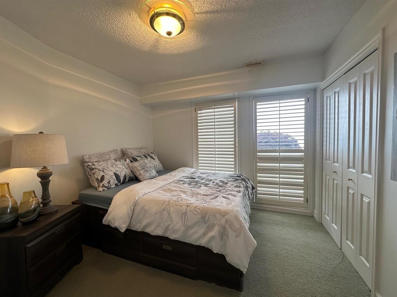 









1359


Whitby

Road,
West Vancouver,




BC
V7S 2N4

