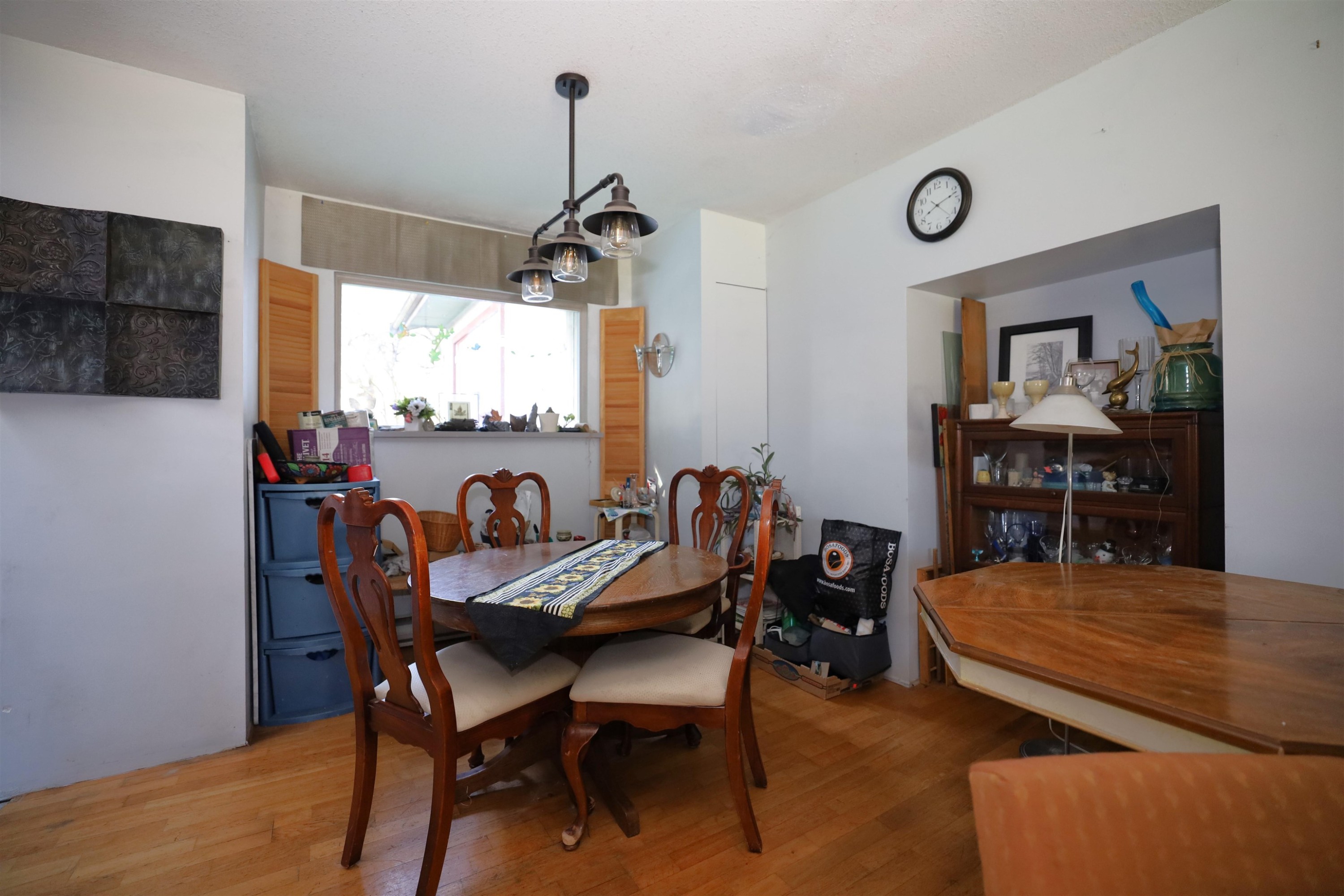 









177


Pratt

Road,
Gibsons,




BC
V0N 1V3

