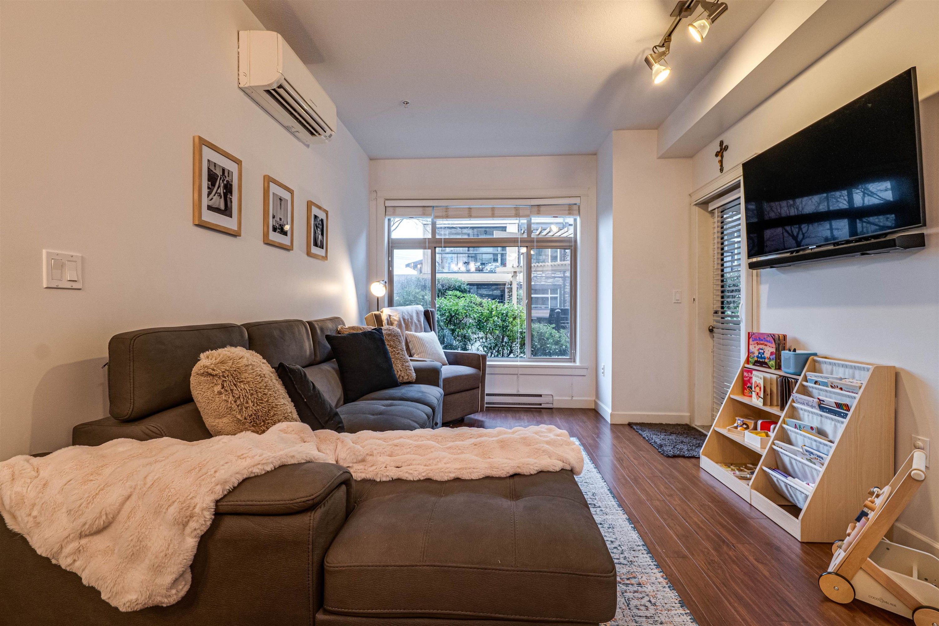 









12635


190a

Street, 117,
Pitt Meadows,




BC
V3Y 0E1

