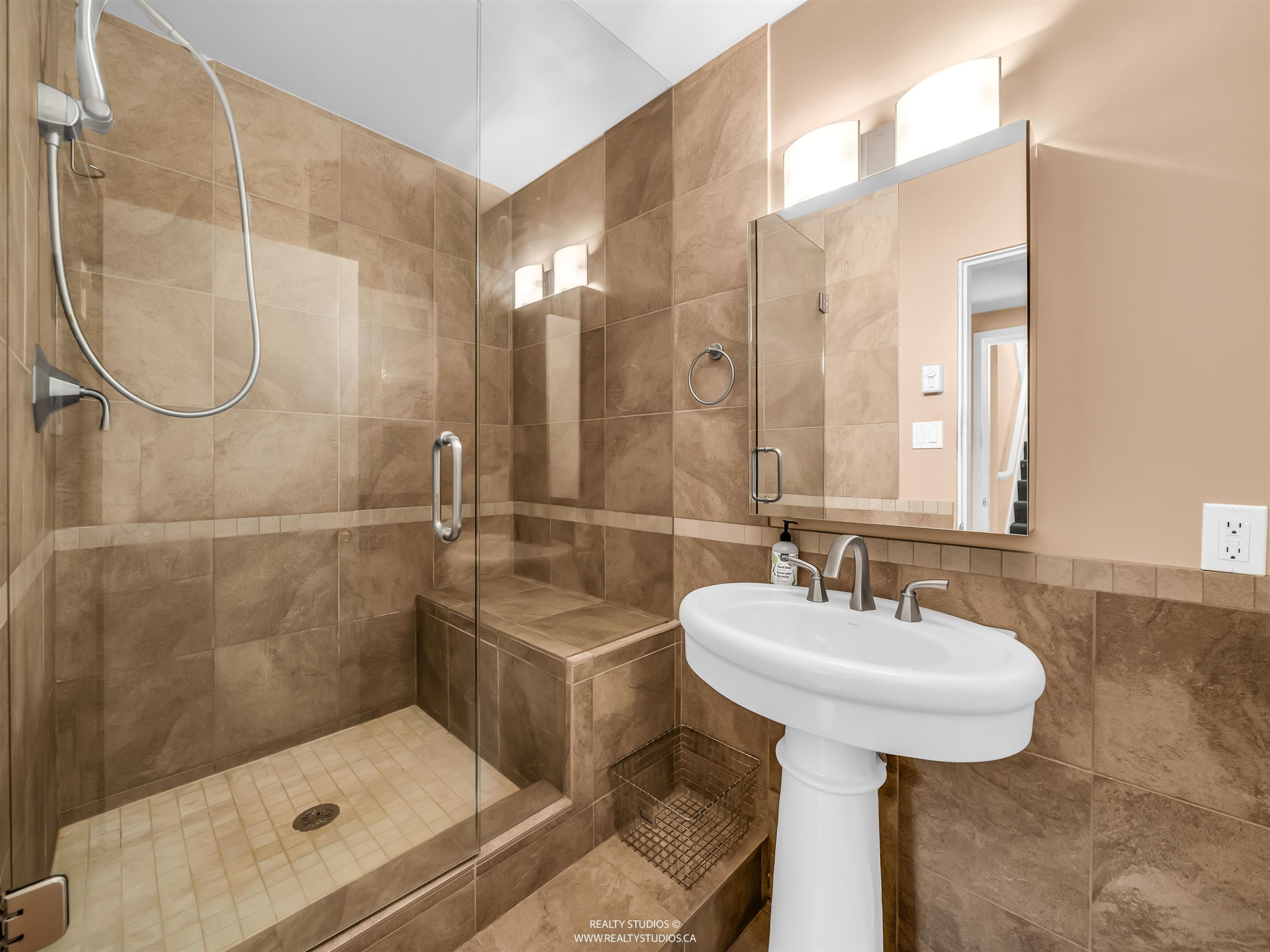 









1202


Bracknell

Crescent,
North Vancouver,




BC
V7R 1V3

