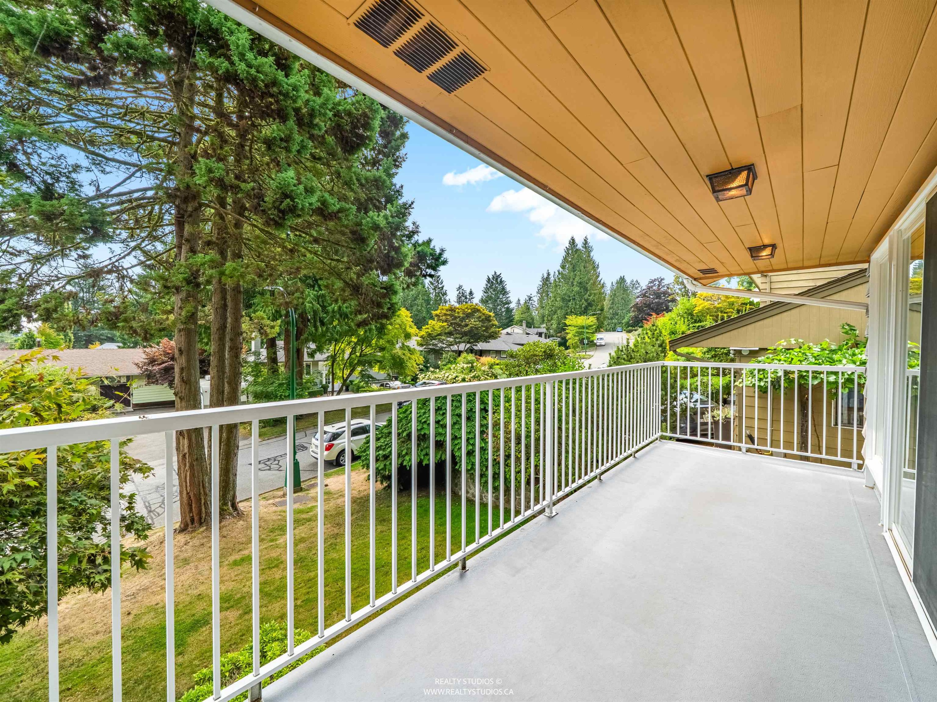 









1202


Bracknell

Crescent,
North Vancouver,




BC
V7R 1V3

