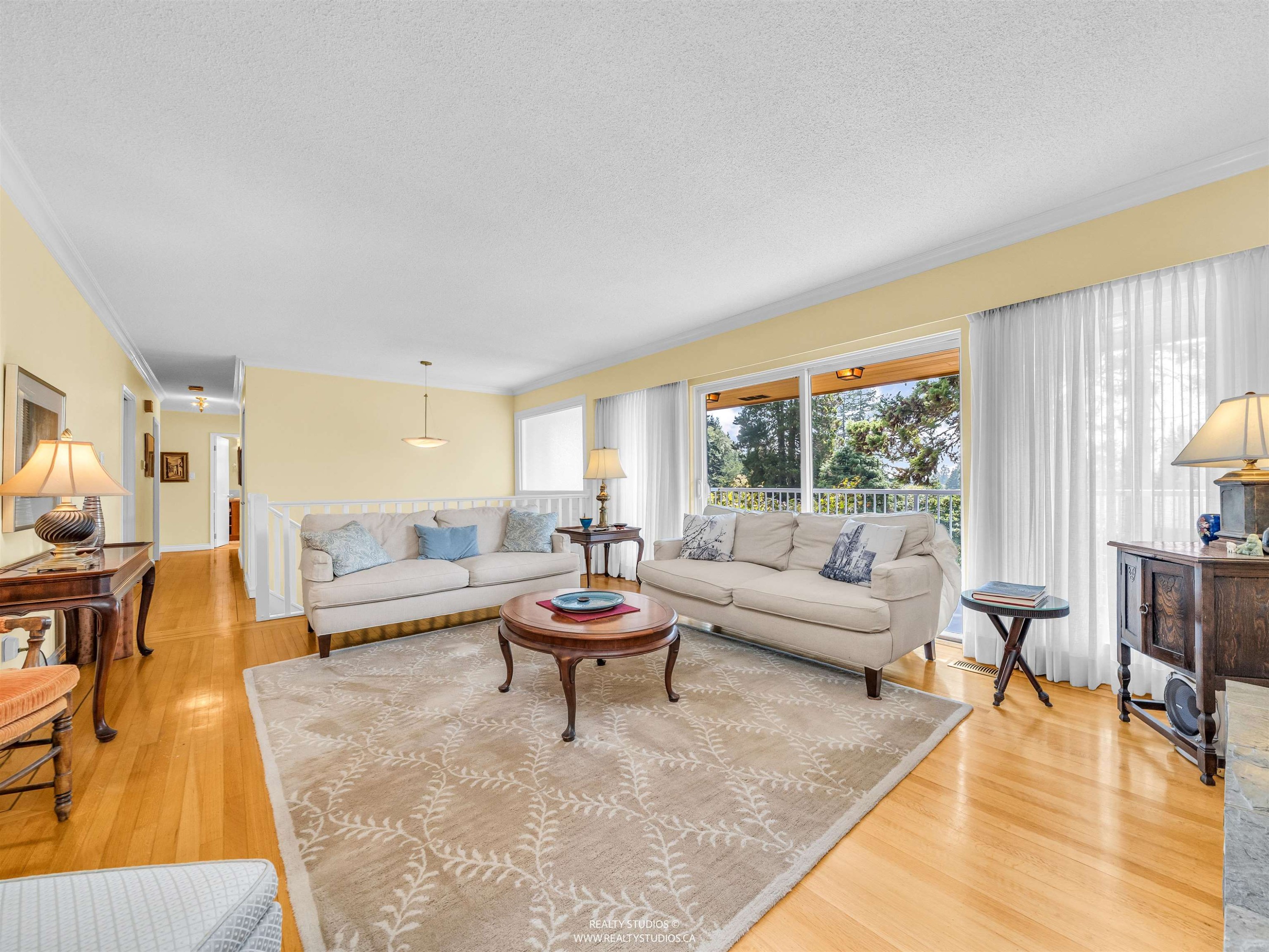 









1202


Bracknell

Crescent,
North Vancouver,




BC
V7R 1V3

