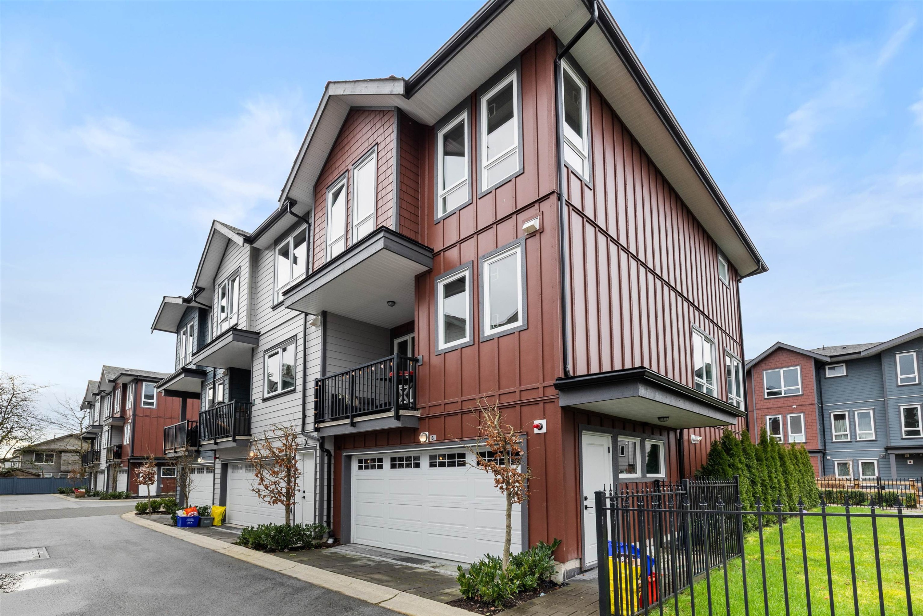 









11851


232

Street, 8,
Maple Ridge,




BC
V2X 6S8

