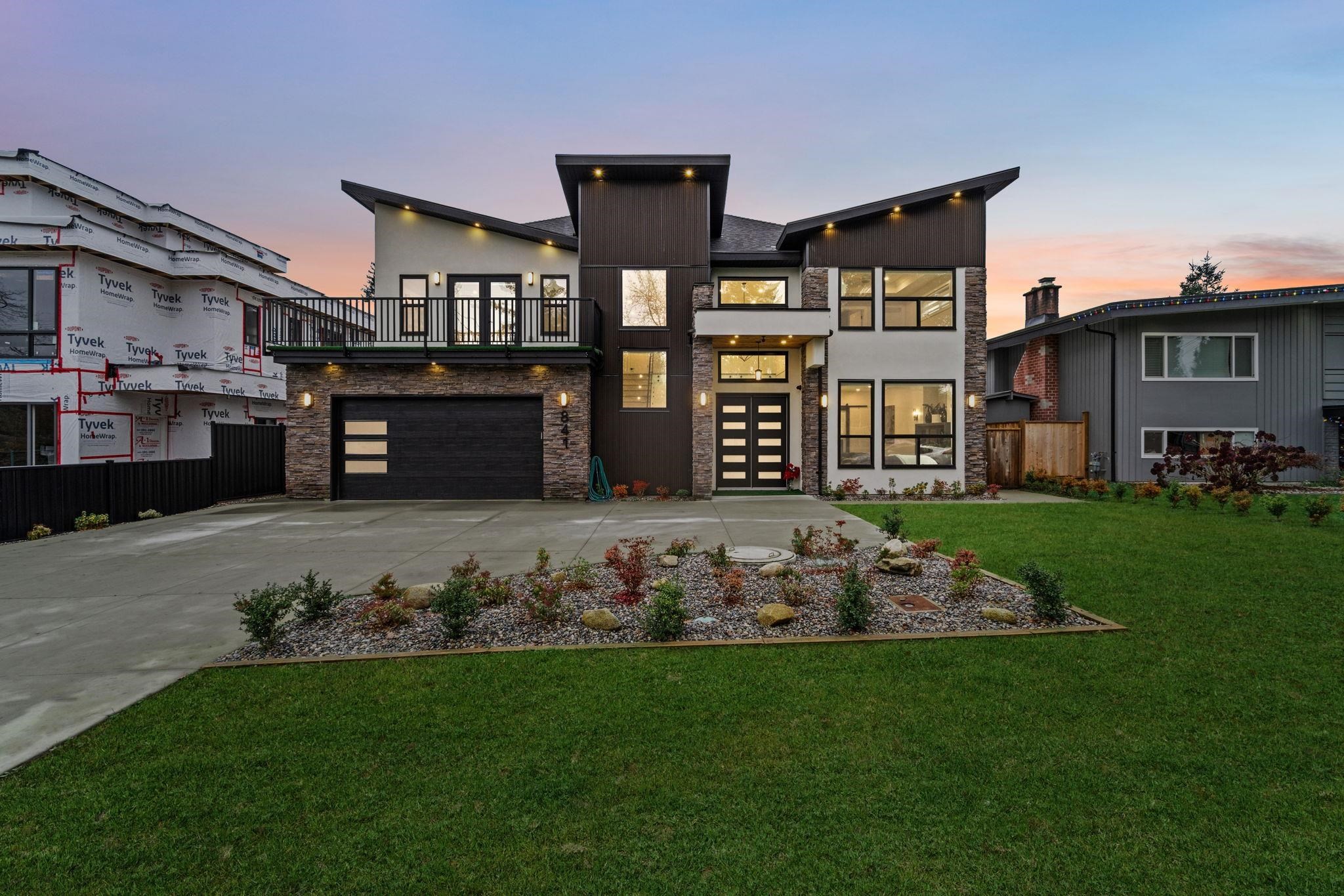 









841


Rondeau

Street,
Coquitlam,




BC
V3J 5Z4

