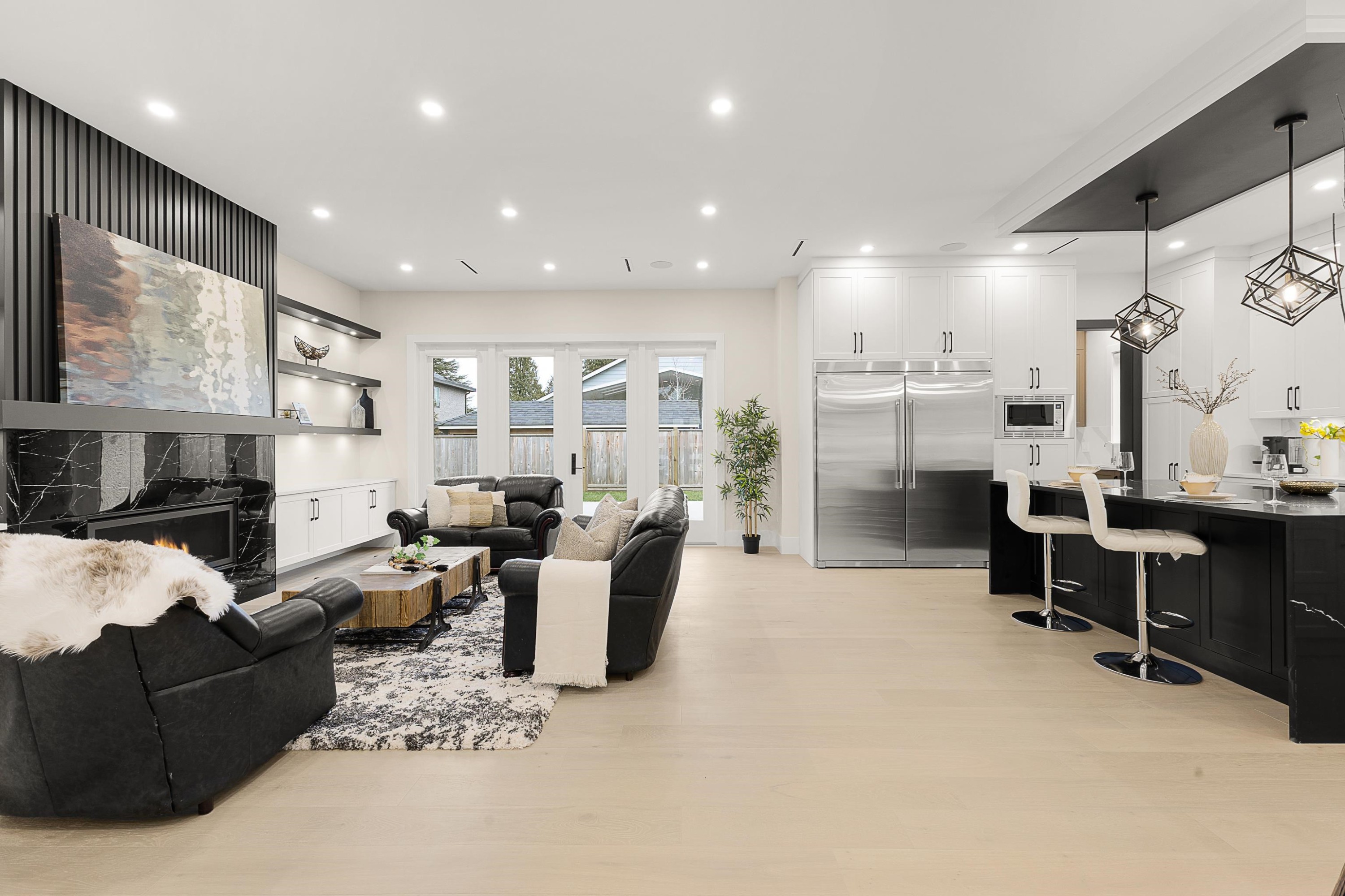 









841


Rondeau

Street,
Coquitlam,




BC
V3J 5Z4

