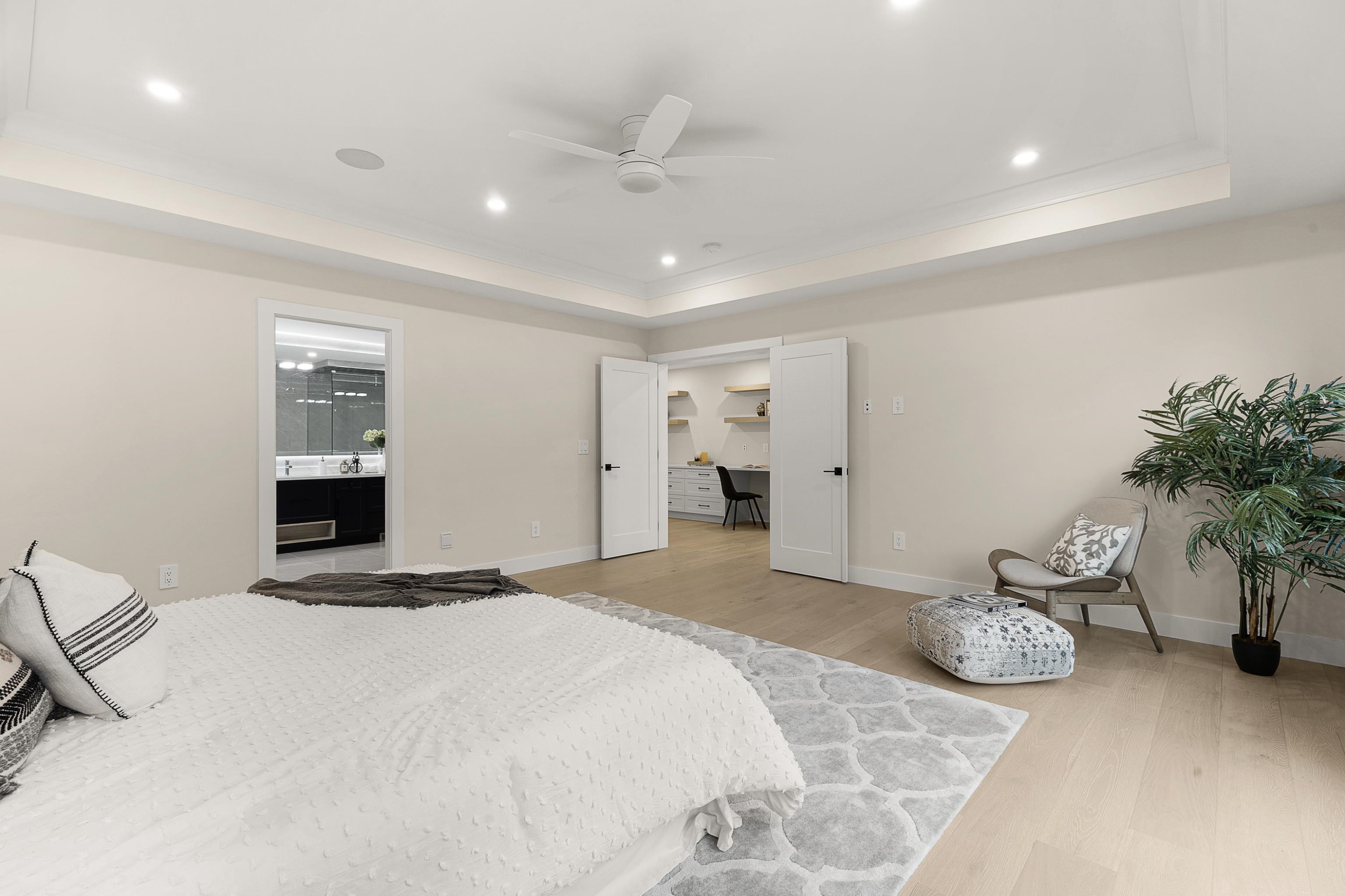 









841


Rondeau

Street,
Coquitlam,




BC
V3J 5Z4

