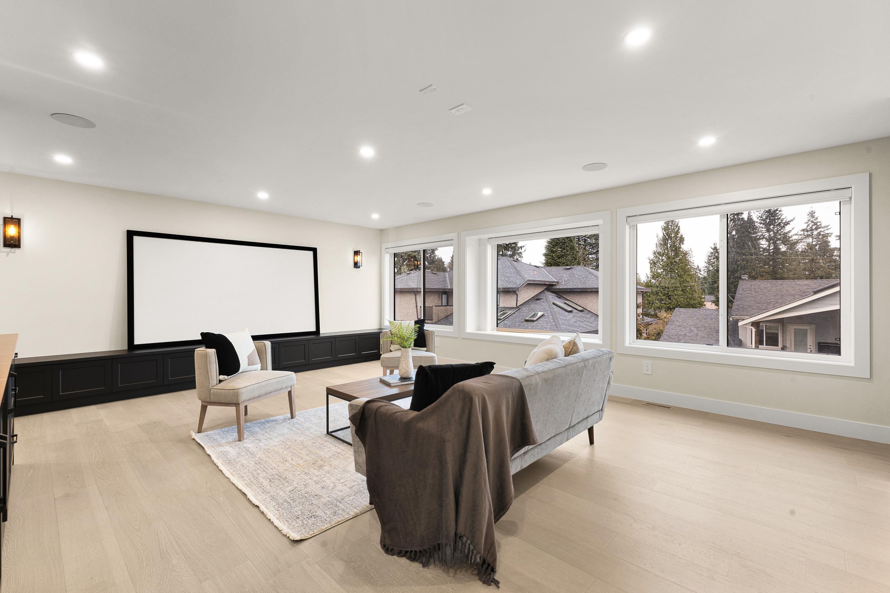 









841


Rondeau

Street,
Coquitlam,




BC
V3J 5Z4

