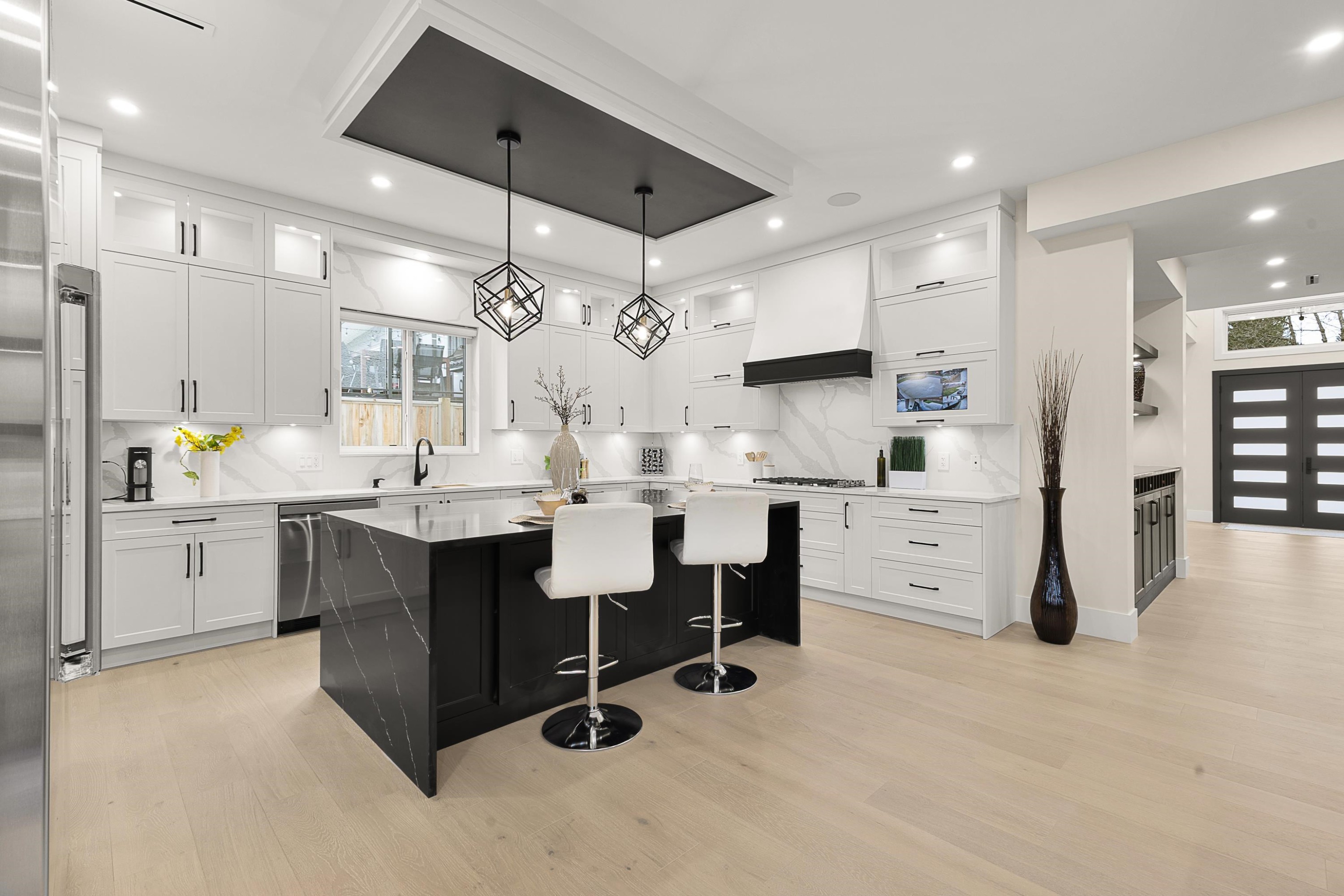 









841


Rondeau

Street,
Coquitlam,




BC
V3J 5Z4

