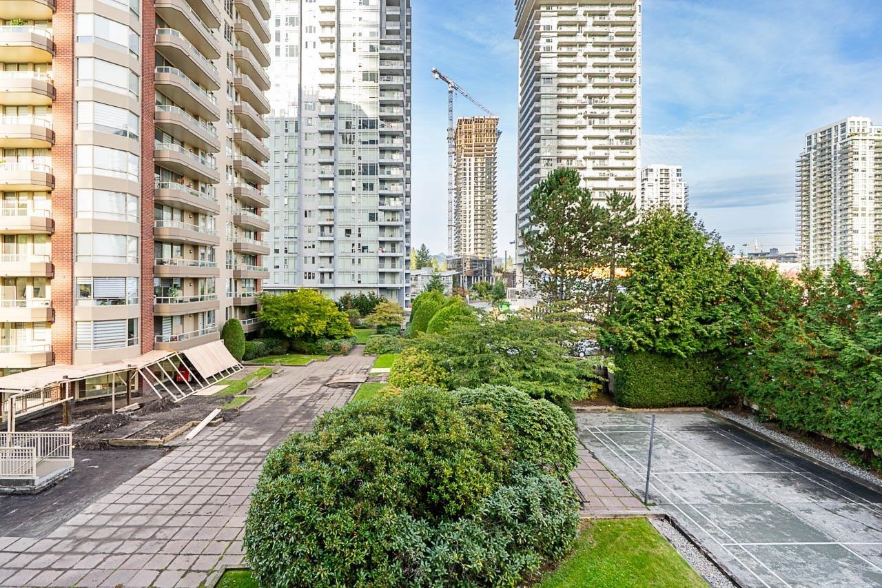 









728


Farrow

Street, 402,
Coquitlam,




BC
V3J 3S6

