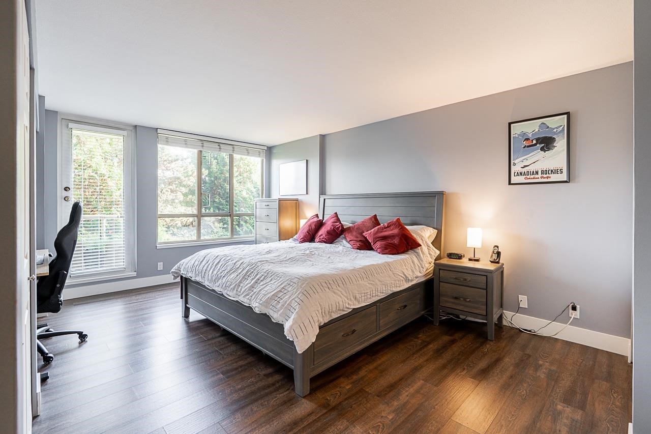 









728


Farrow

Street, 402,
Coquitlam,




BC
V3J 3S6

