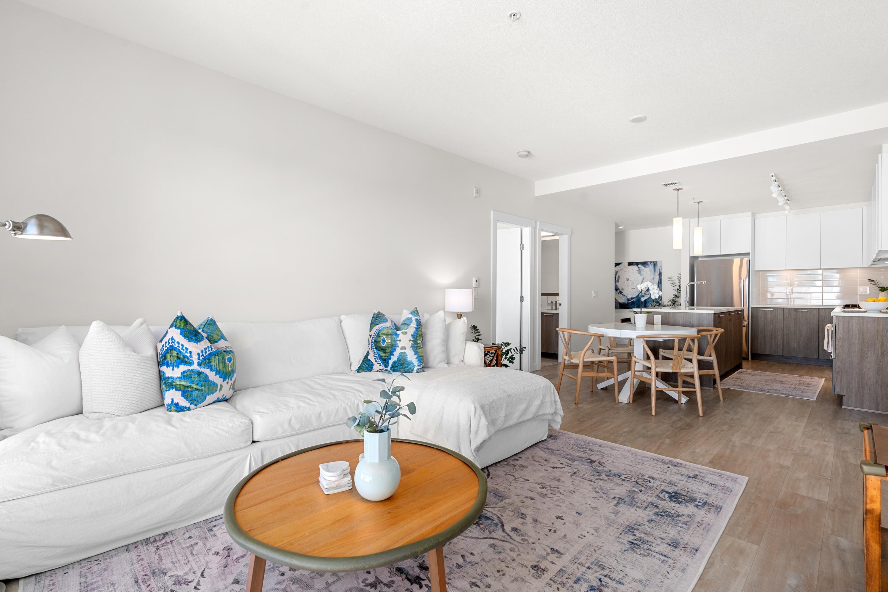 









615


3rd

Street East, 205,
North Vancouver,




BC
V7L 0G3

