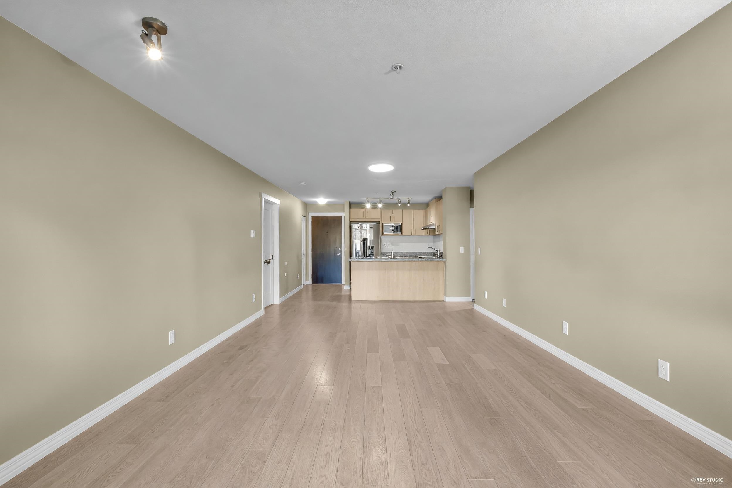 









3156


Dayanee Springs

Boulevard, 310,
Coquitlam,




BC
V3E 0B7

