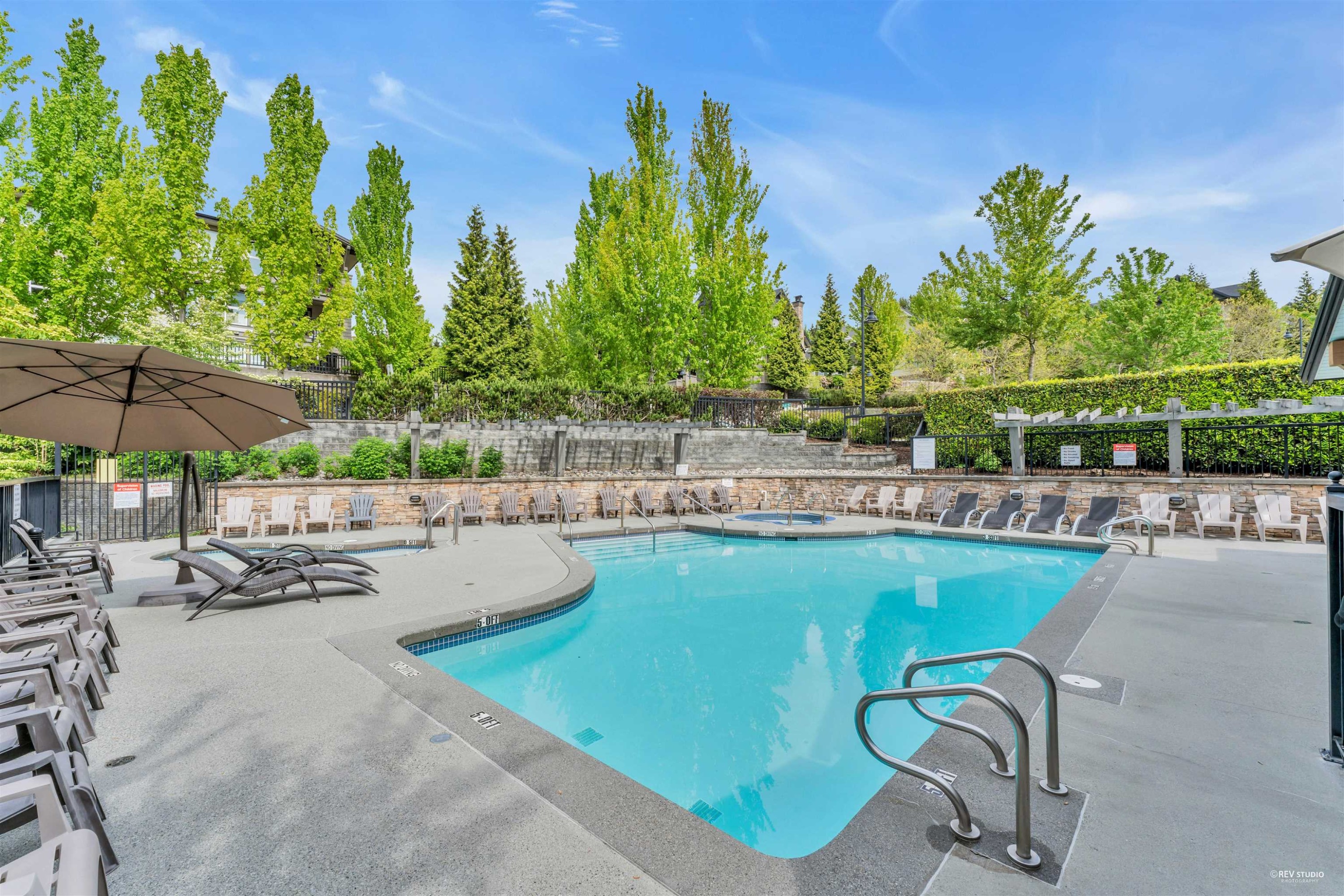 









3156


Dayanee Springs

Boulevard, 310,
Coquitlam,




BC
V3E 0B7

