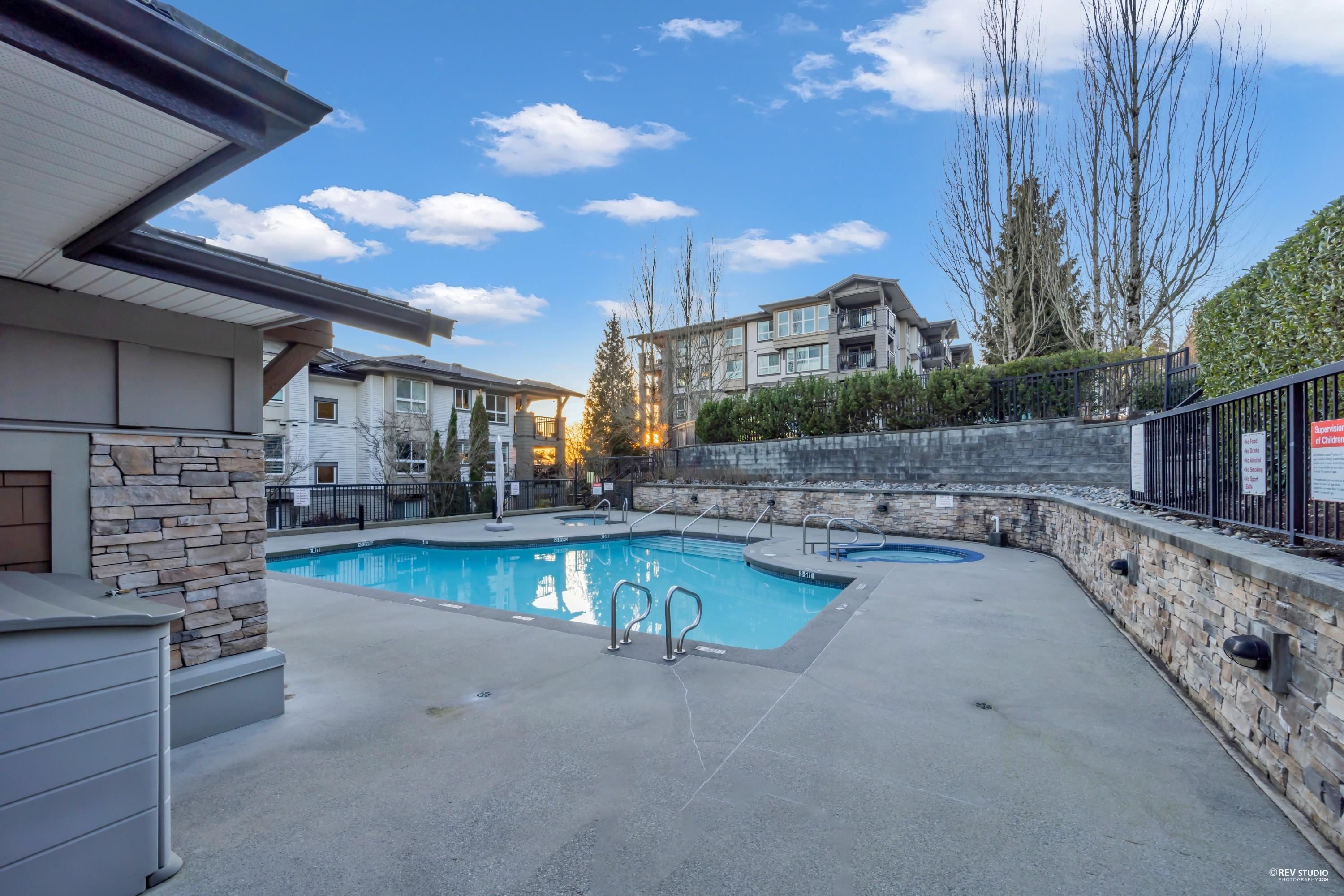 









3156


Dayanee Springs

Boulevard, 310,
Coquitlam,




BC
V3E 0B7

