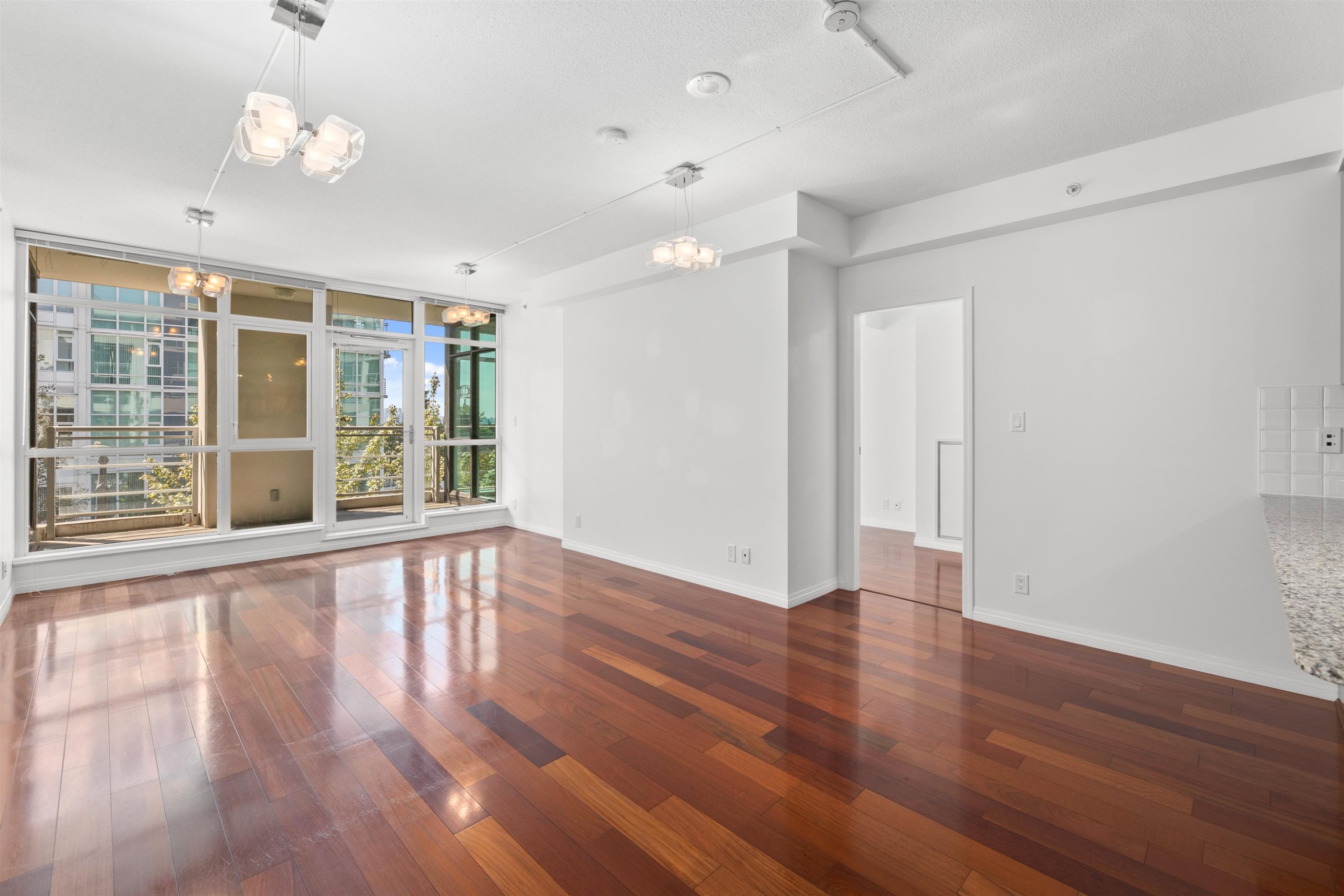 









100


Esplanade

Avenue East, 307,
North Vancouver,




BC
V7L 4V1

