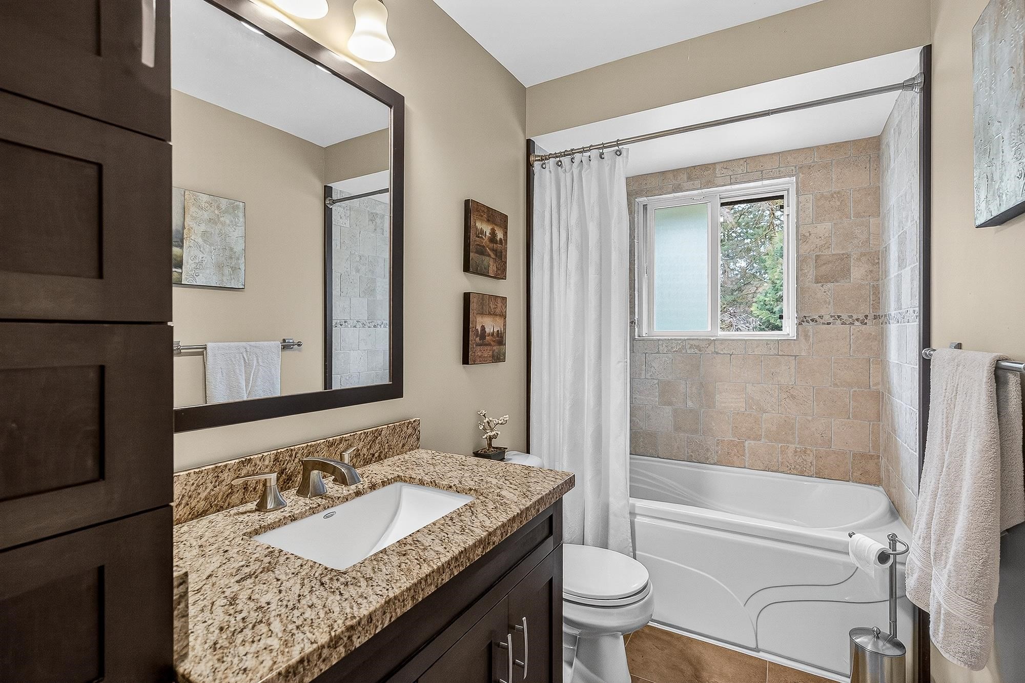 









21149


Glenwood

Avenue,
Maple Ridge,




BC
V2X 8L1

