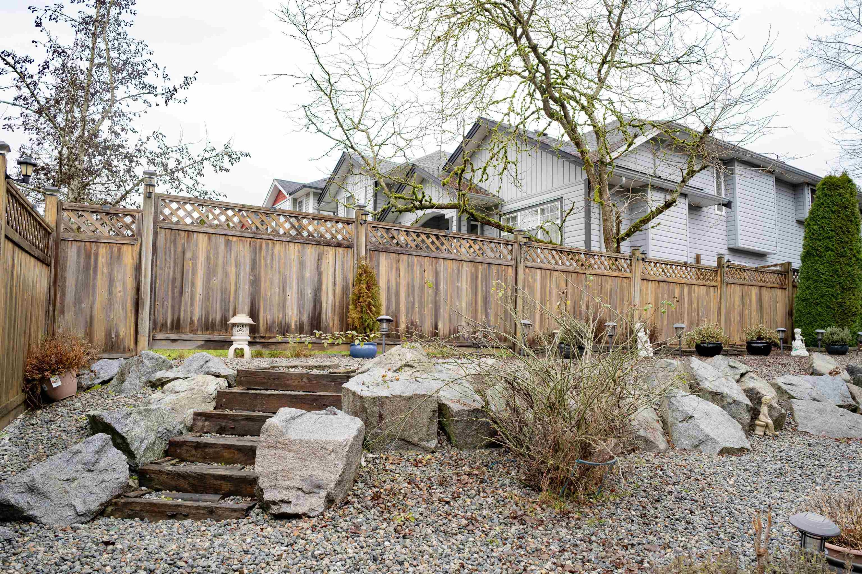 









23717


110

Avenue,
Maple Ridge,




BC
V2W 1E7

