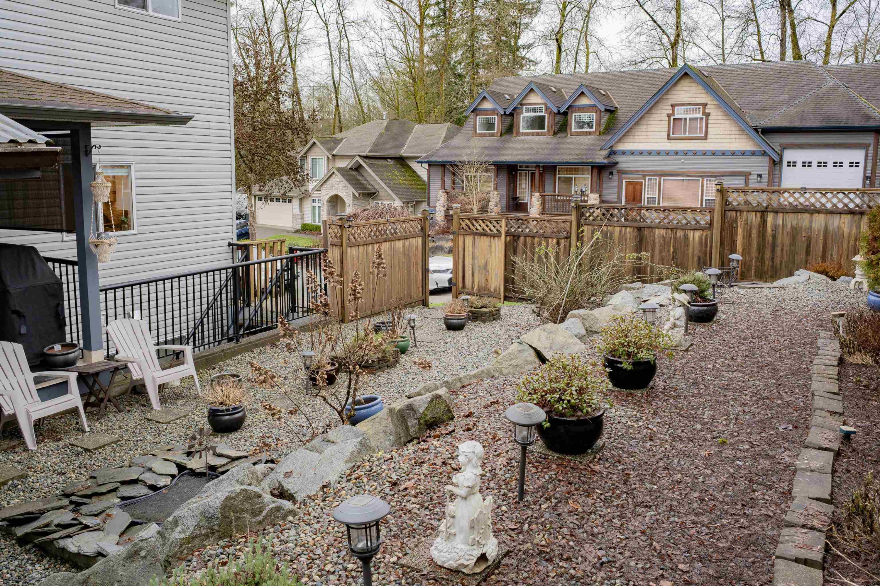 









23717


110

Avenue,
Maple Ridge,




BC
V2W 1E7

